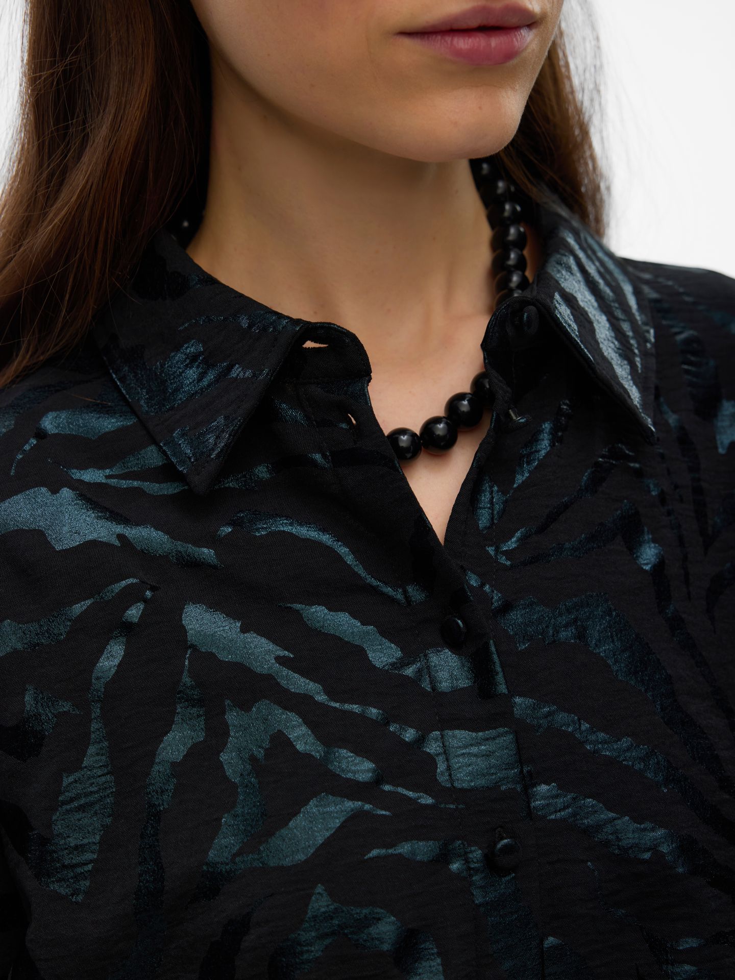 Vero Moda VMCARLA FOIL L/S SHIRT WVN GA Black/COATED 2900160794017