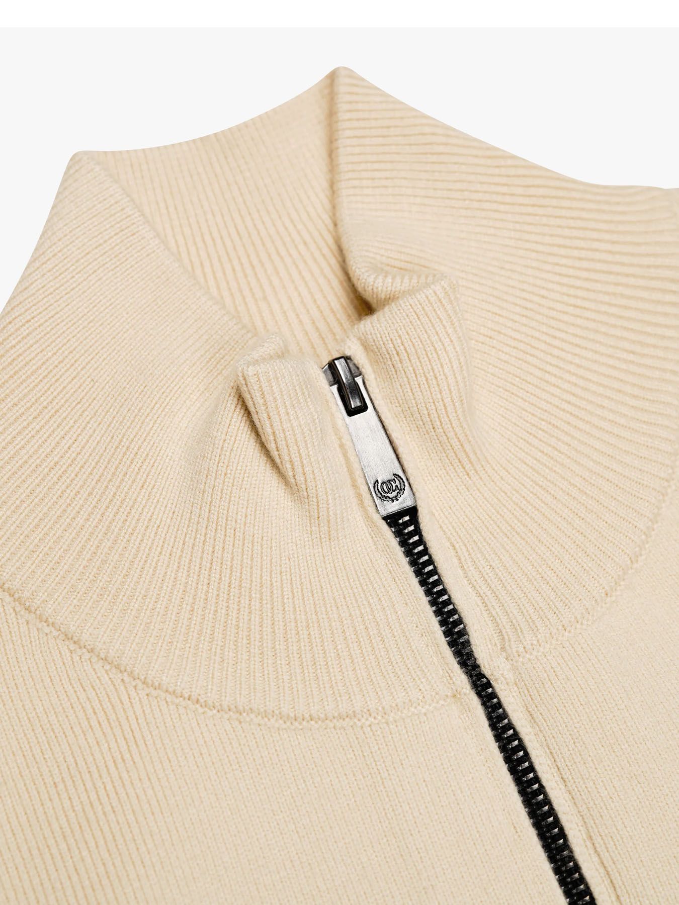 Quotrell Palace knitted halfzip ecru 2900161392045 Quotrell Palace knitted halfzip ecru 2900161392045