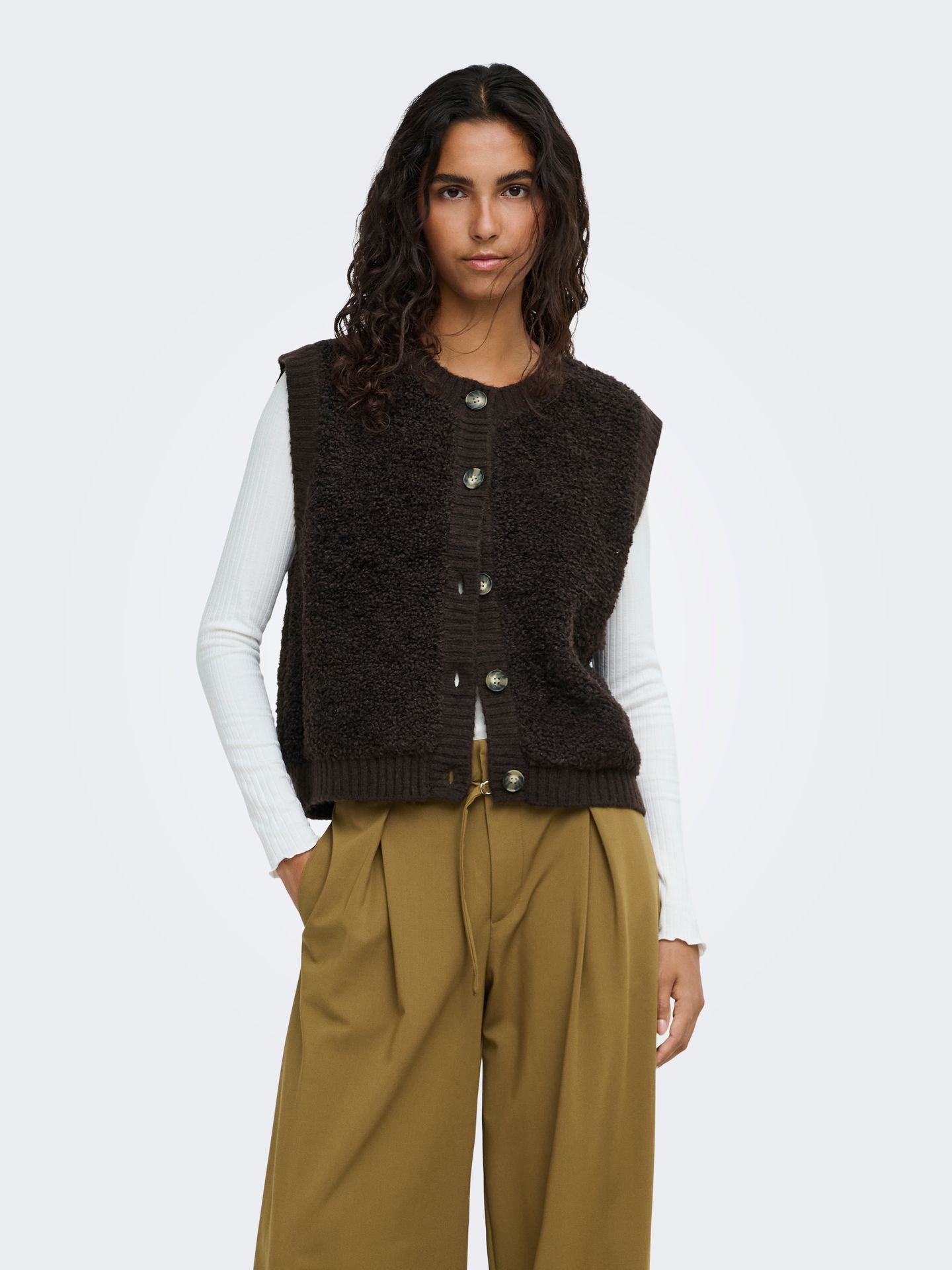 Only JDYEIRA LIFE S/L ON BUTTON VEST KNT Chocolate Torte 00115796-EKA26011400003114