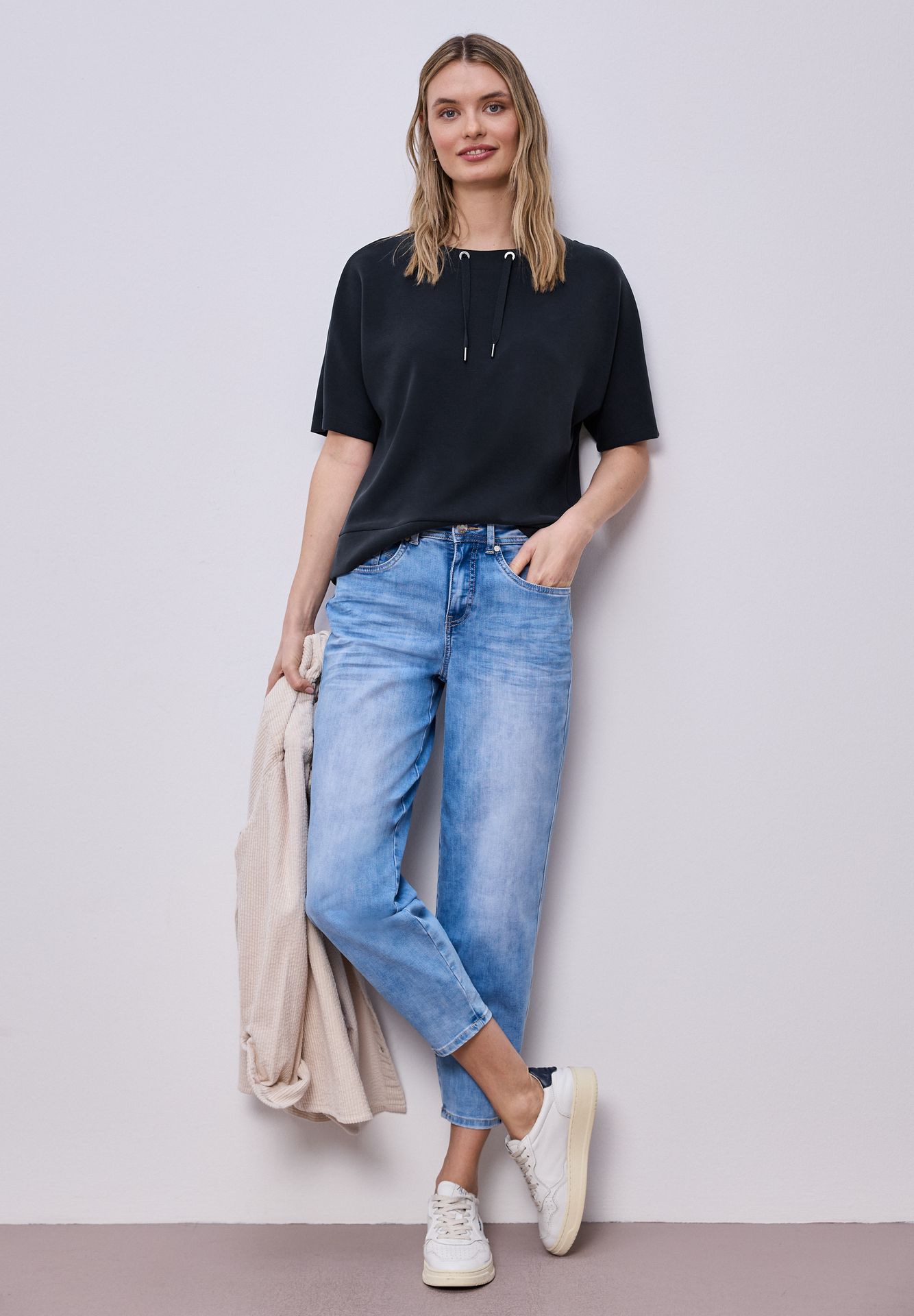 Street-One A324797 LTD QR silk look shirt w.dr shadowed navy 2900161788046