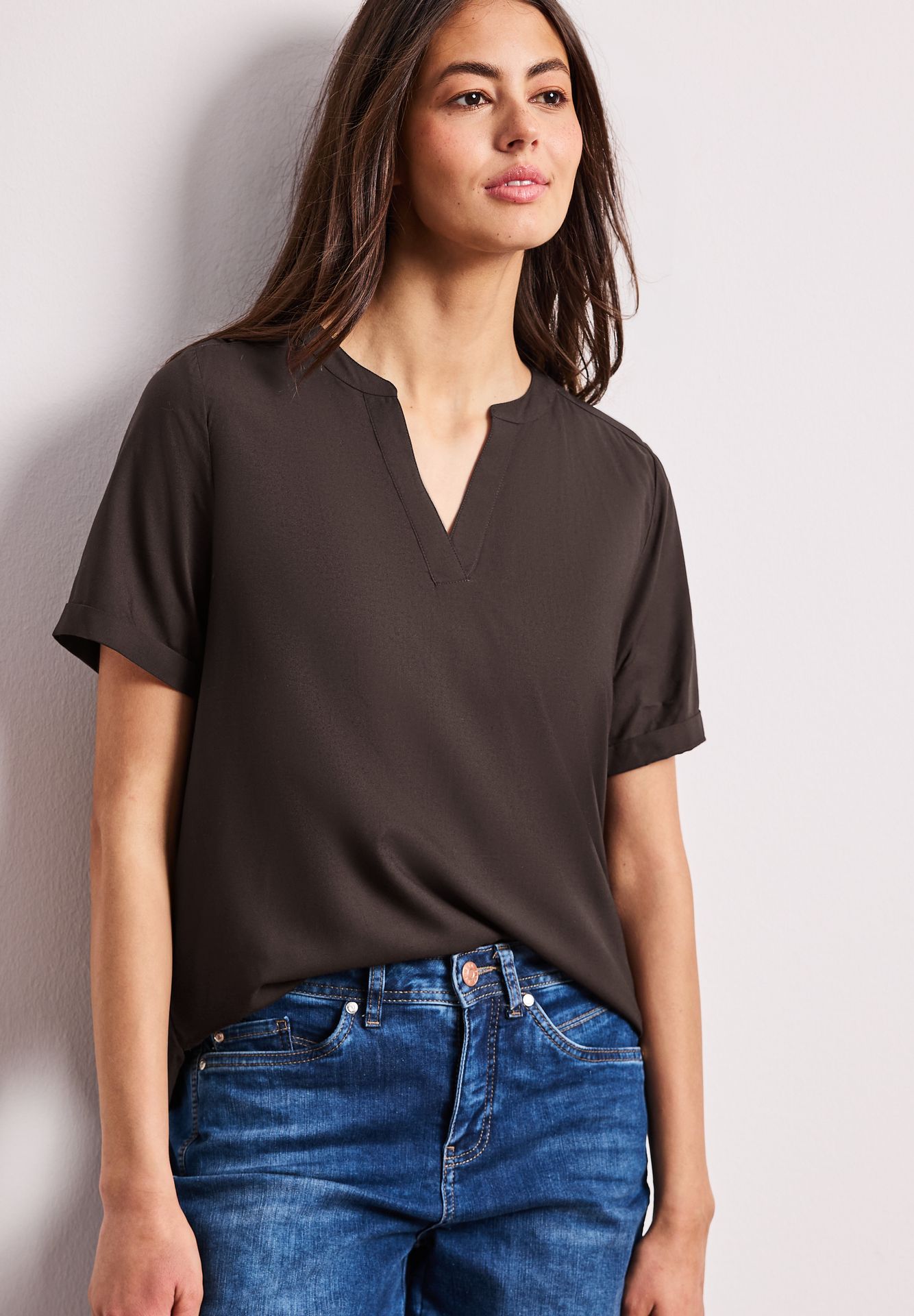 Street-One A346422 QR Splitneck blouse w turn- espresso brown 2900162186025