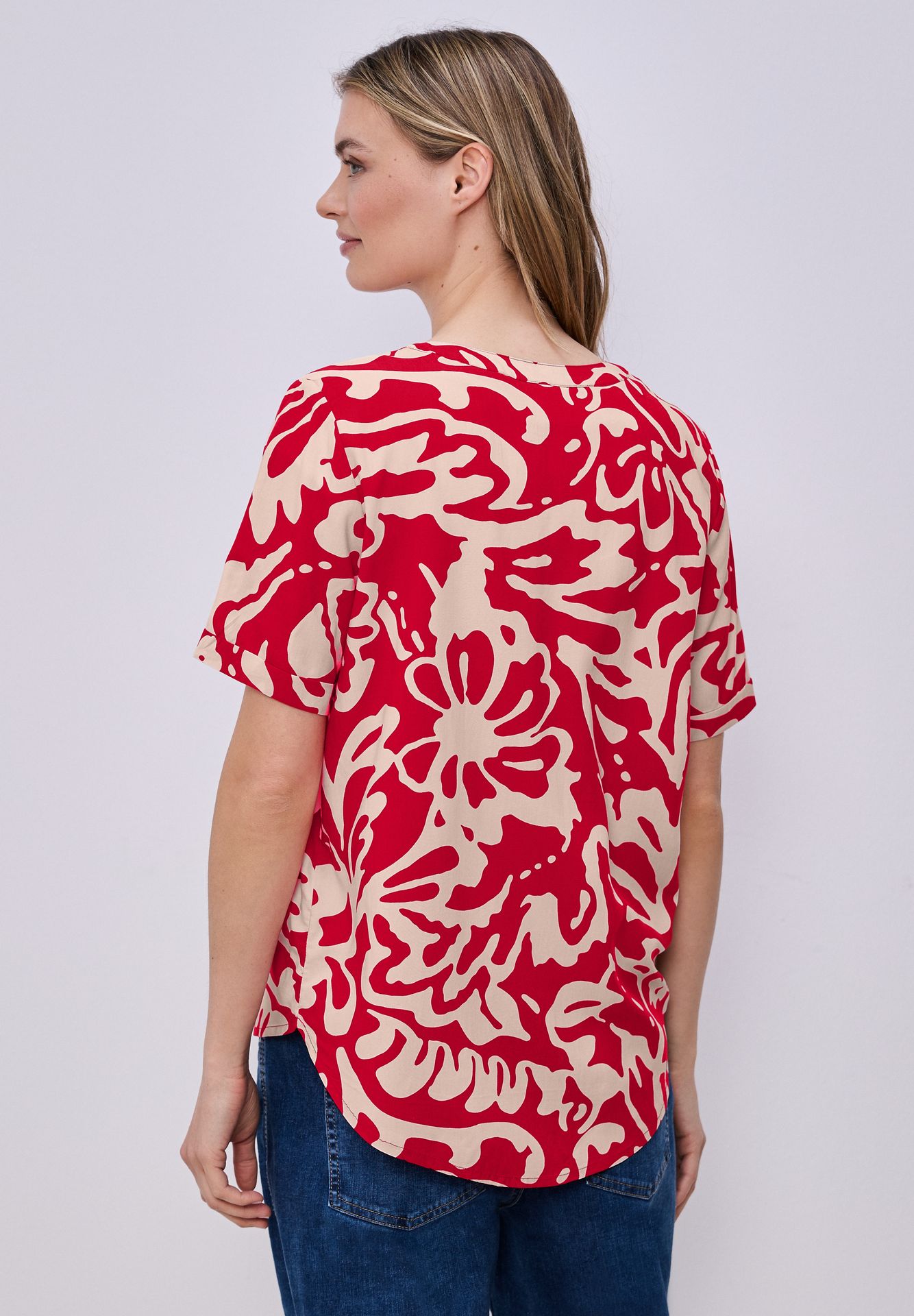 Street-One A346425 LTD QR Splitneck blouse w t salsa red 2900161800045