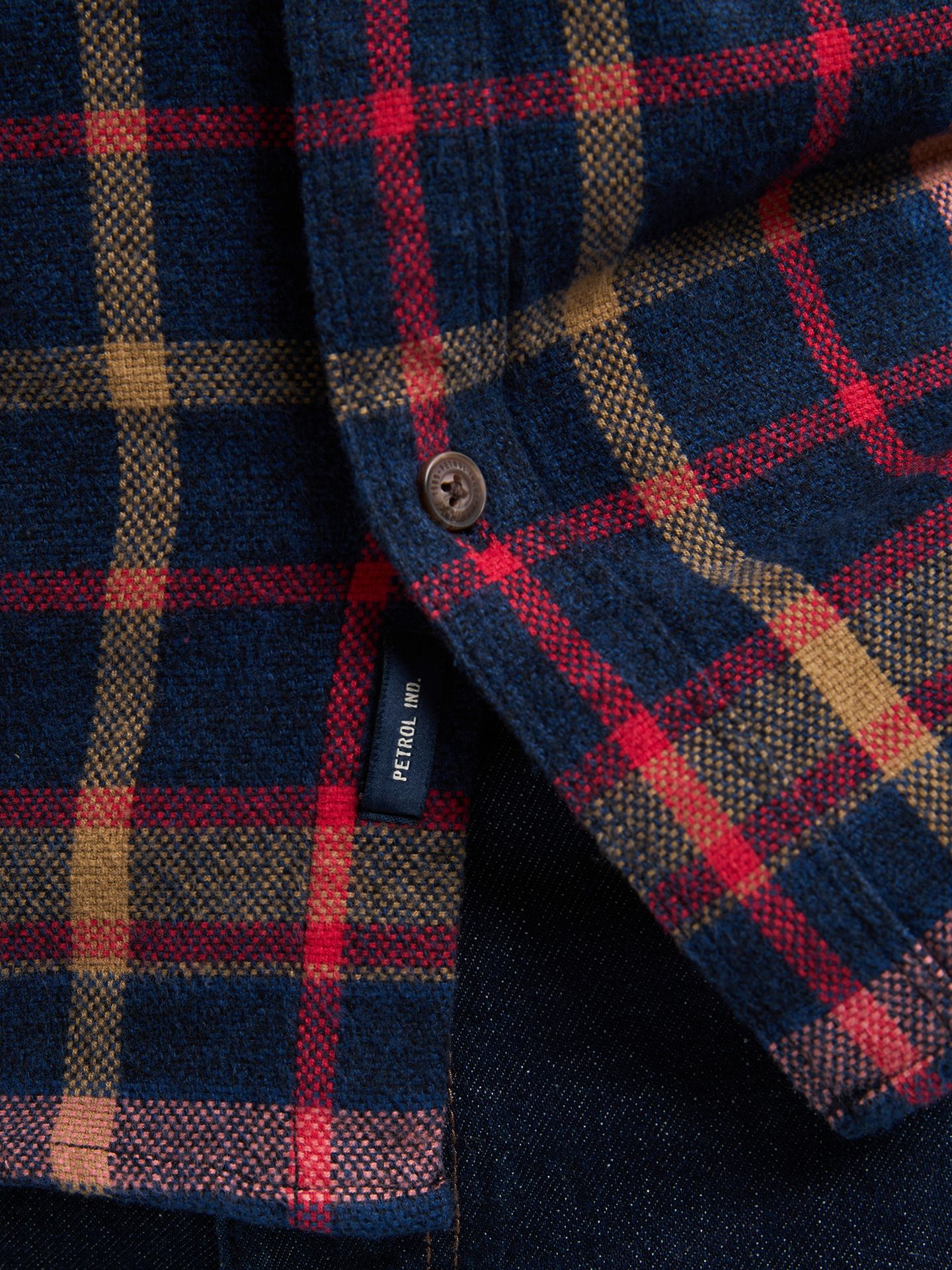 Petrol Industries Overhemd sil400 Navy 2900161806085 Petrol Industries Overhemd sil400 Navy 2900161806085