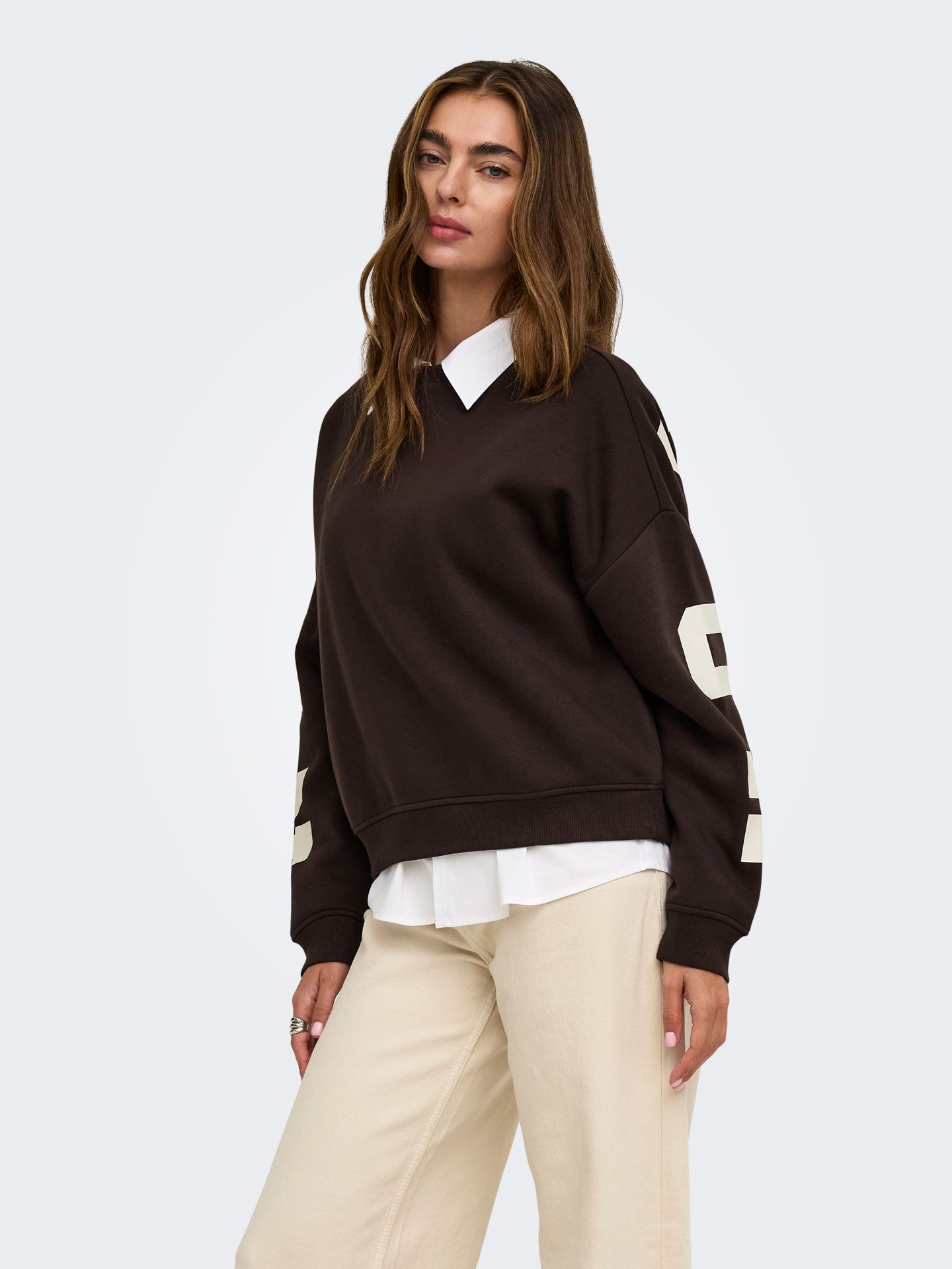 Only ONLSWEAT L/S BACK/SLEEVE PRINT SWT Coffee Bean/Paris 00116084-EKA26011400003634