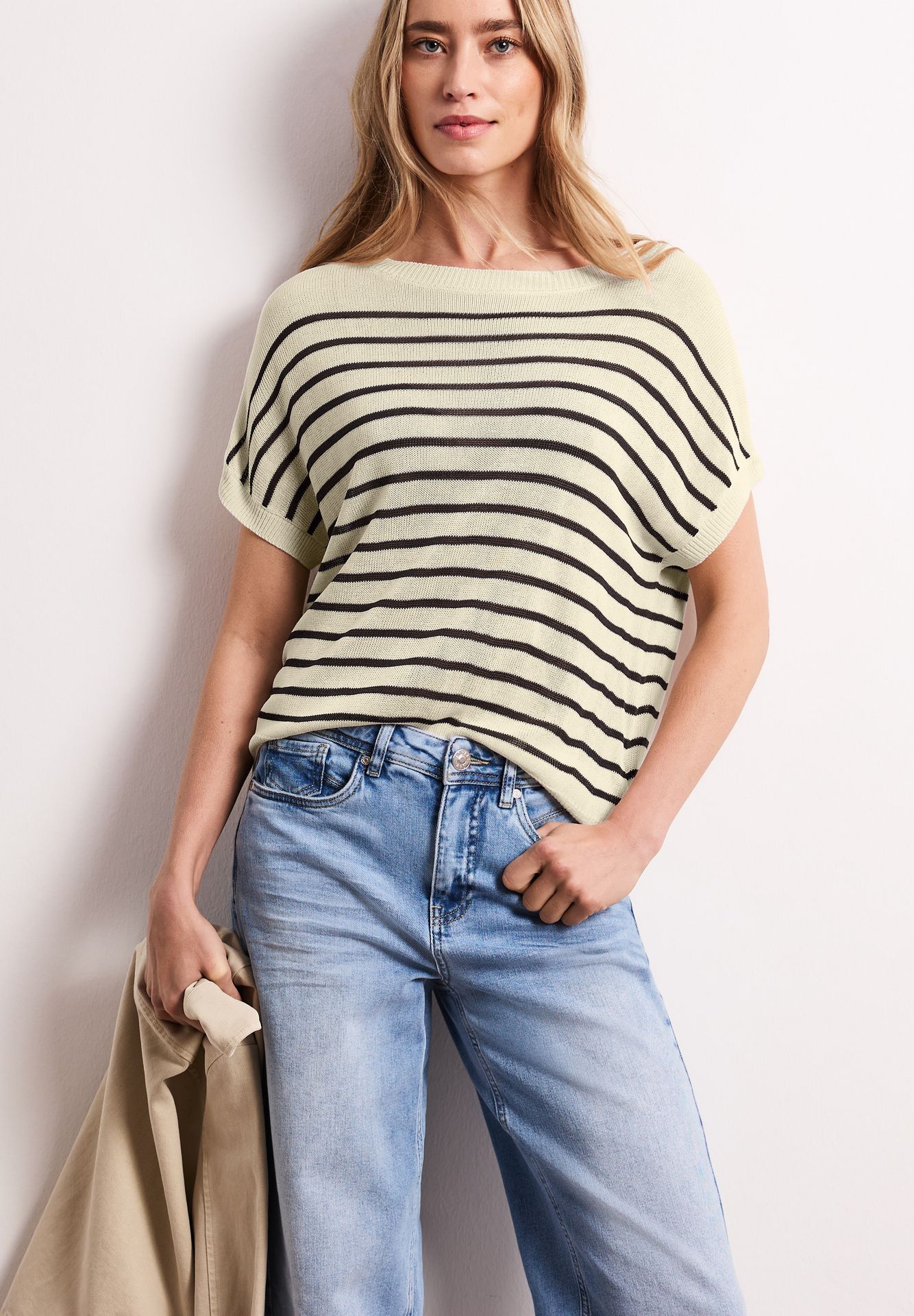 Street-One A303850 sleeveless sweater u-boat w soft beige 2900161967052