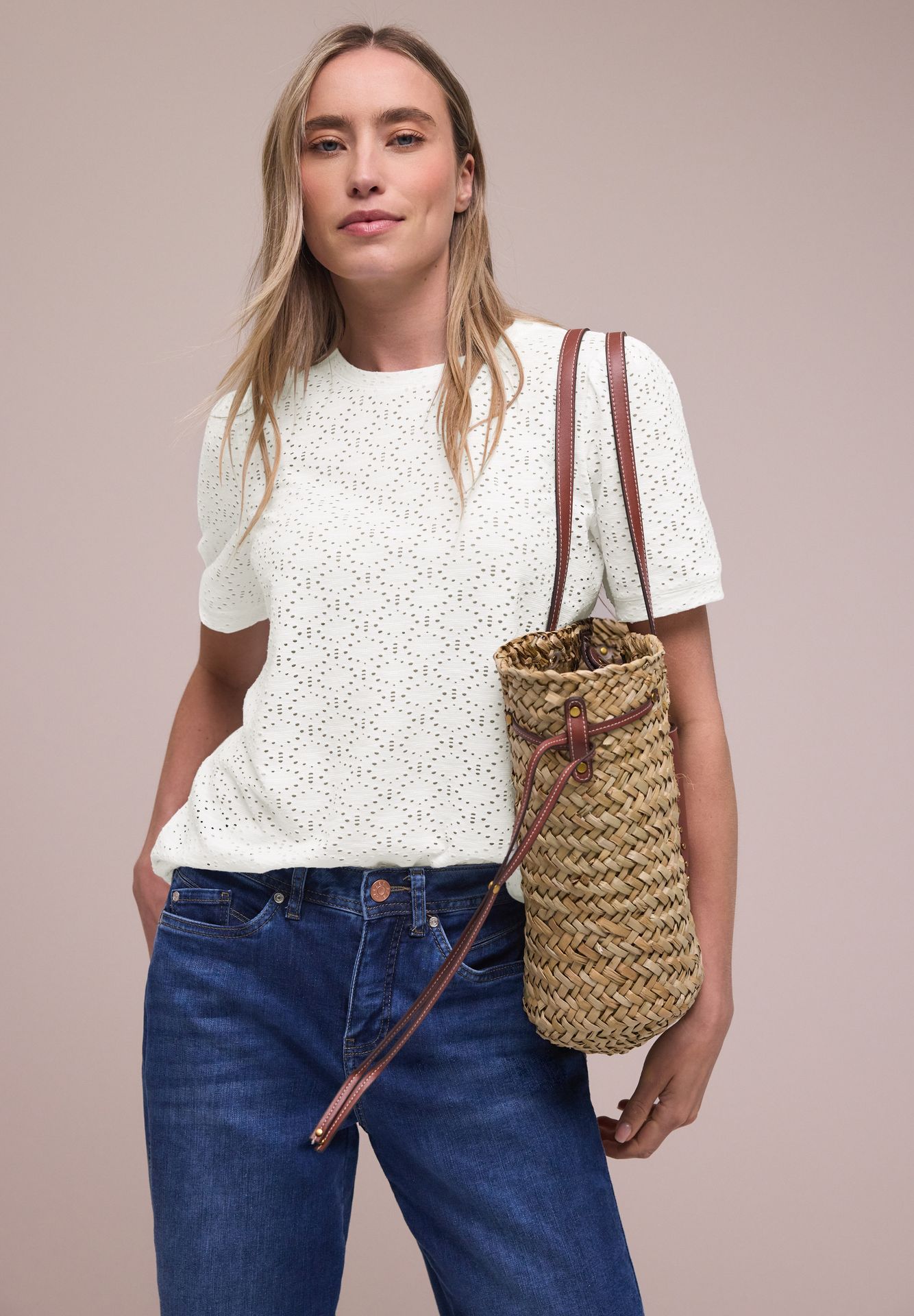 Street-One A325071 shirt w.cut out lace and pu off white 2900162005067