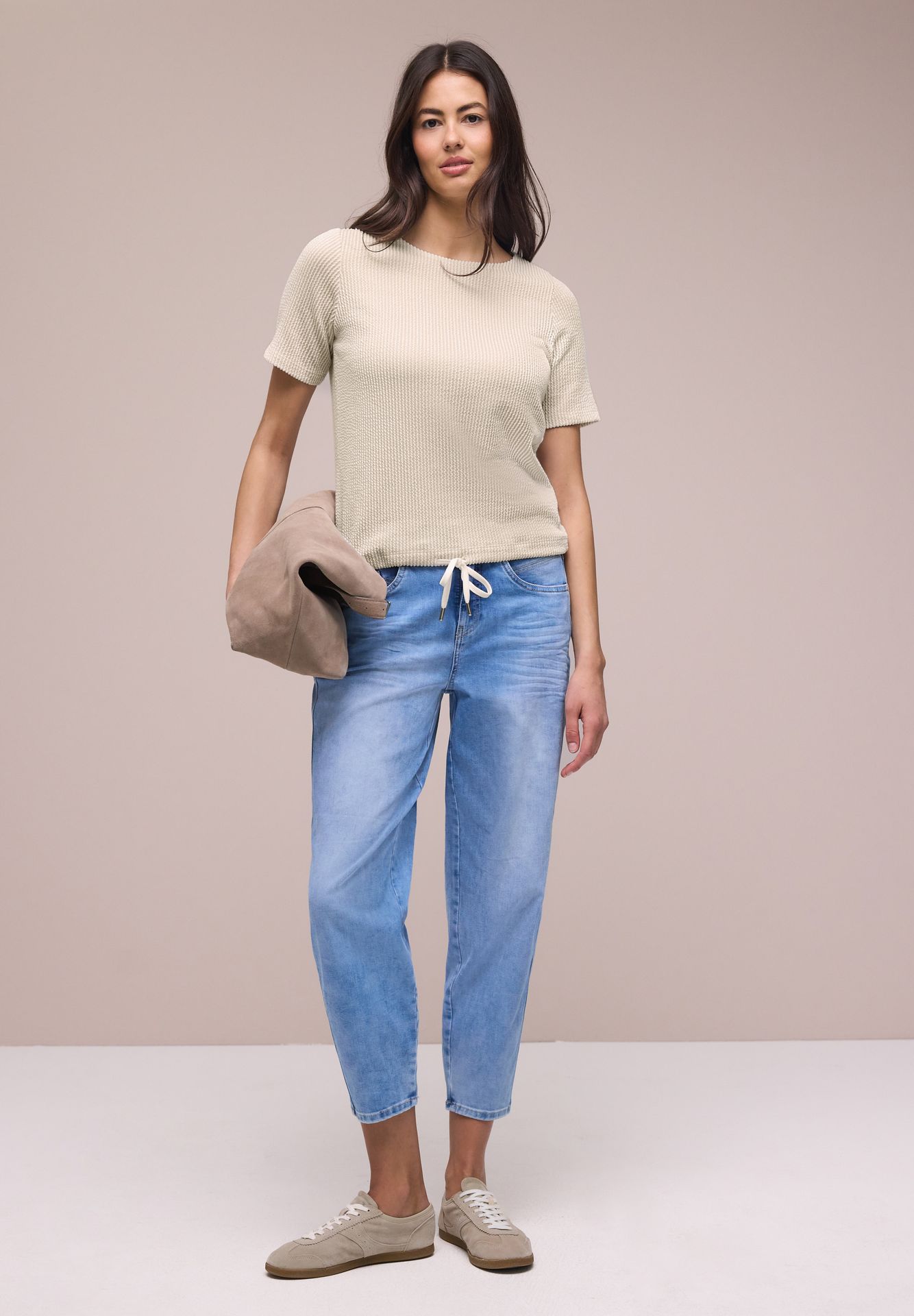 Street-One A325074 2-color vertical structure clay sand 2900162009027