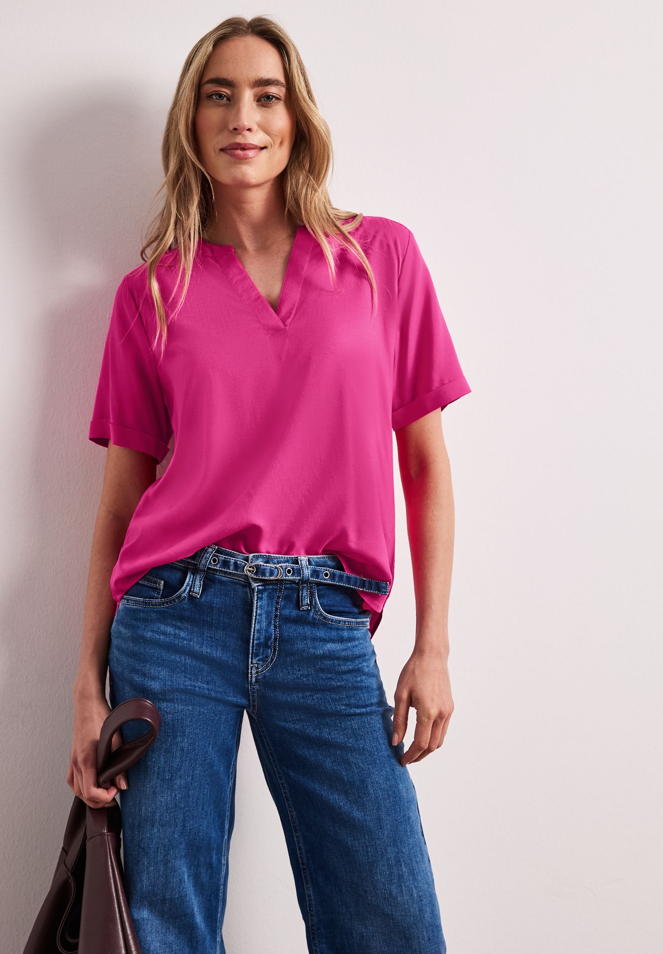 Street-One A346543 Splitneck blouse w turn-up magenta dream 2900162052047