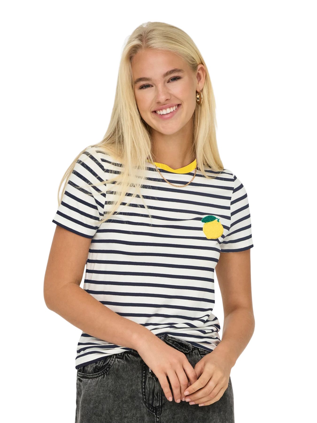 Only ONLHEART LIFE S/S TEE JRS NOOS Cloud Dancer/Lemons 00116415-EKA26011400000233