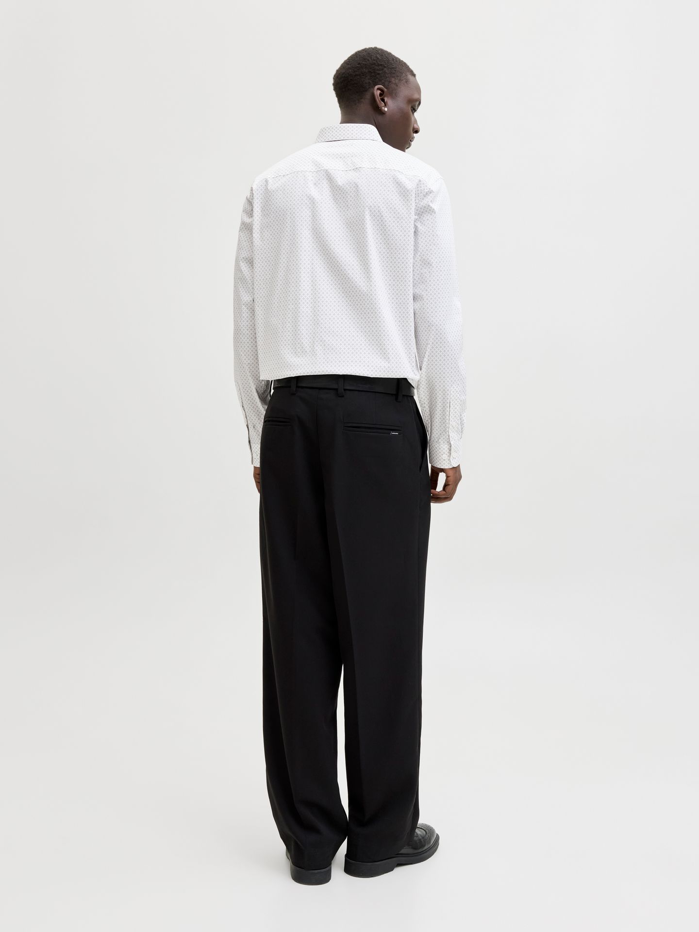 Jack & Jones JPRBLABLACKPOOL PRINT LS SHIRT White/SLIM FIT 2900162799041