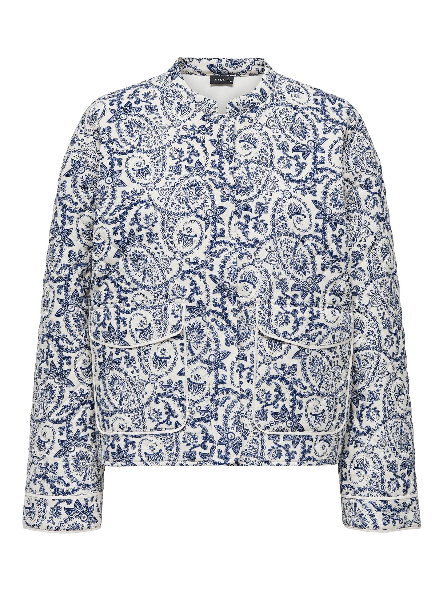 Only ONLHALLIE QUILTED JACKET OTW NOOS Cloud Dancer/2024 BRODERIE ANGLAISE 00116599-EKA26011400000187