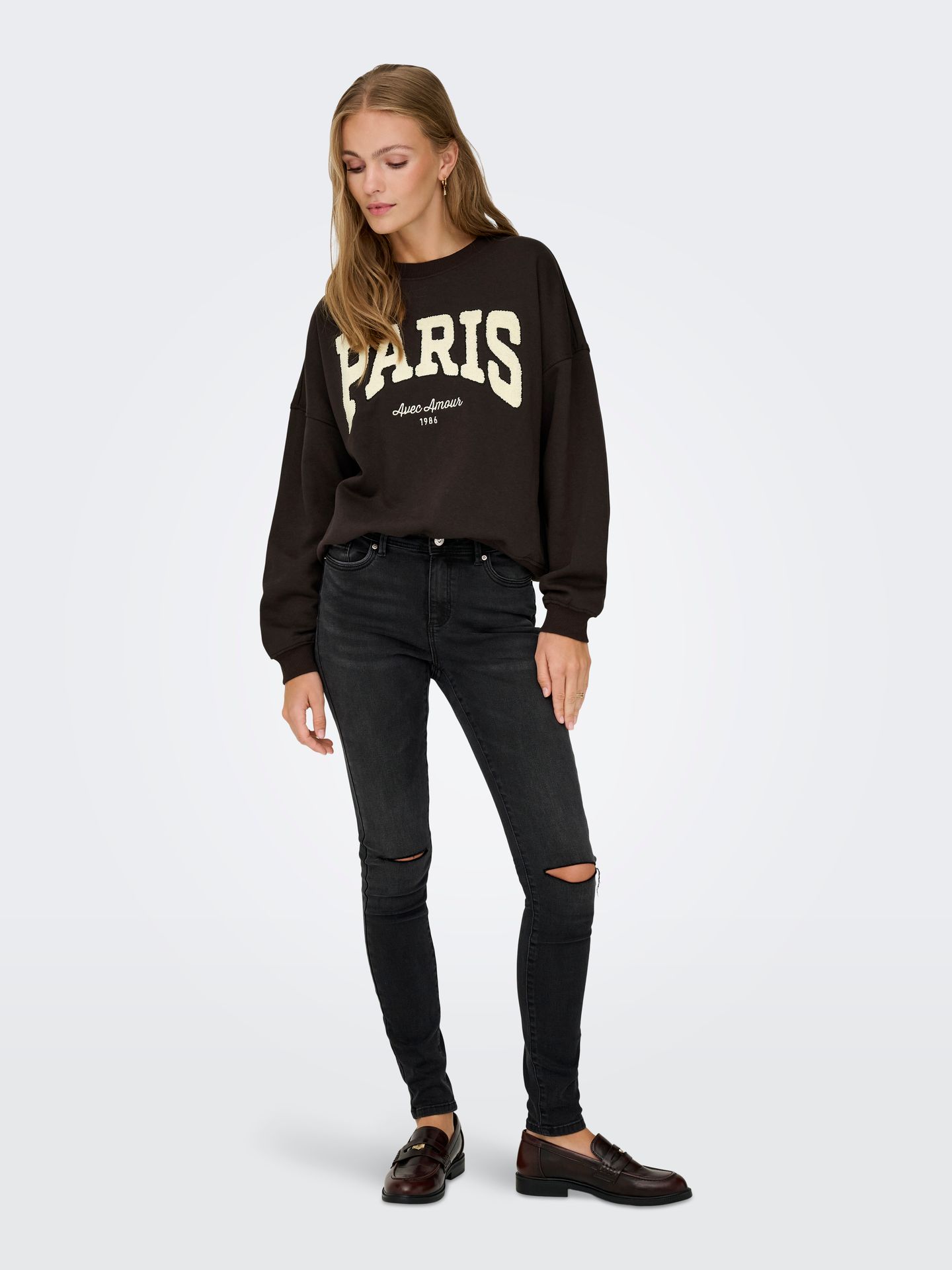 JDY JDYMESA LIFE L/S O-NK EMB SWEAT JRS Ganache/PARIS CD EMB 2900167351022
