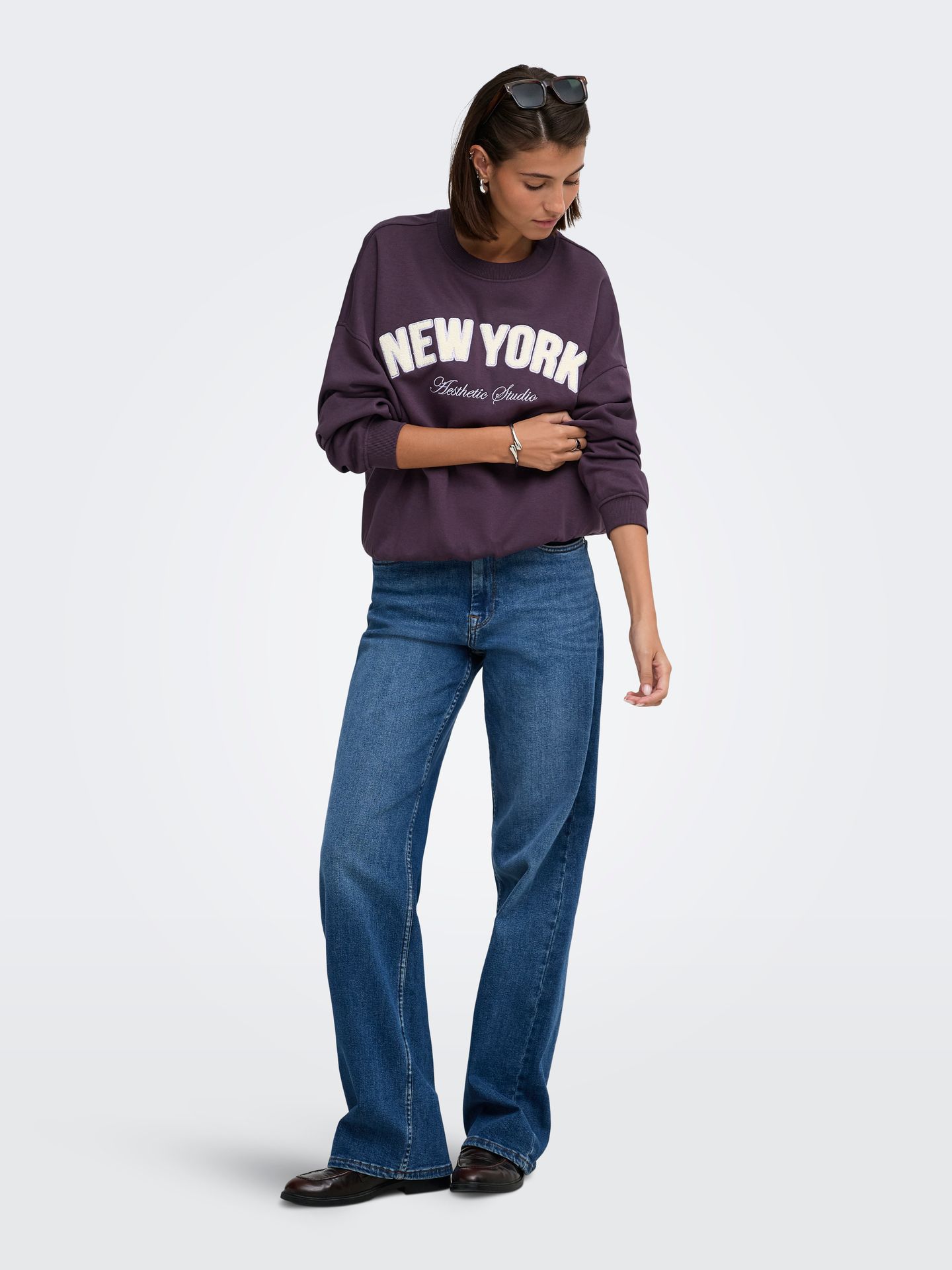 Only JDYMESA LIFE L/S O-NK EMB SWEAT JRS Plum Perfect/LAVENDER GRAY+BIRCH AE 2900170517040