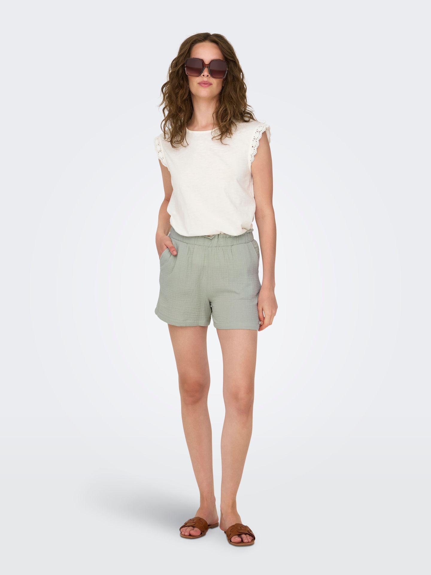 JDY JDYTHEIS LIFE MW SHORTS WVN DIA Desert Sage 2900163617030
