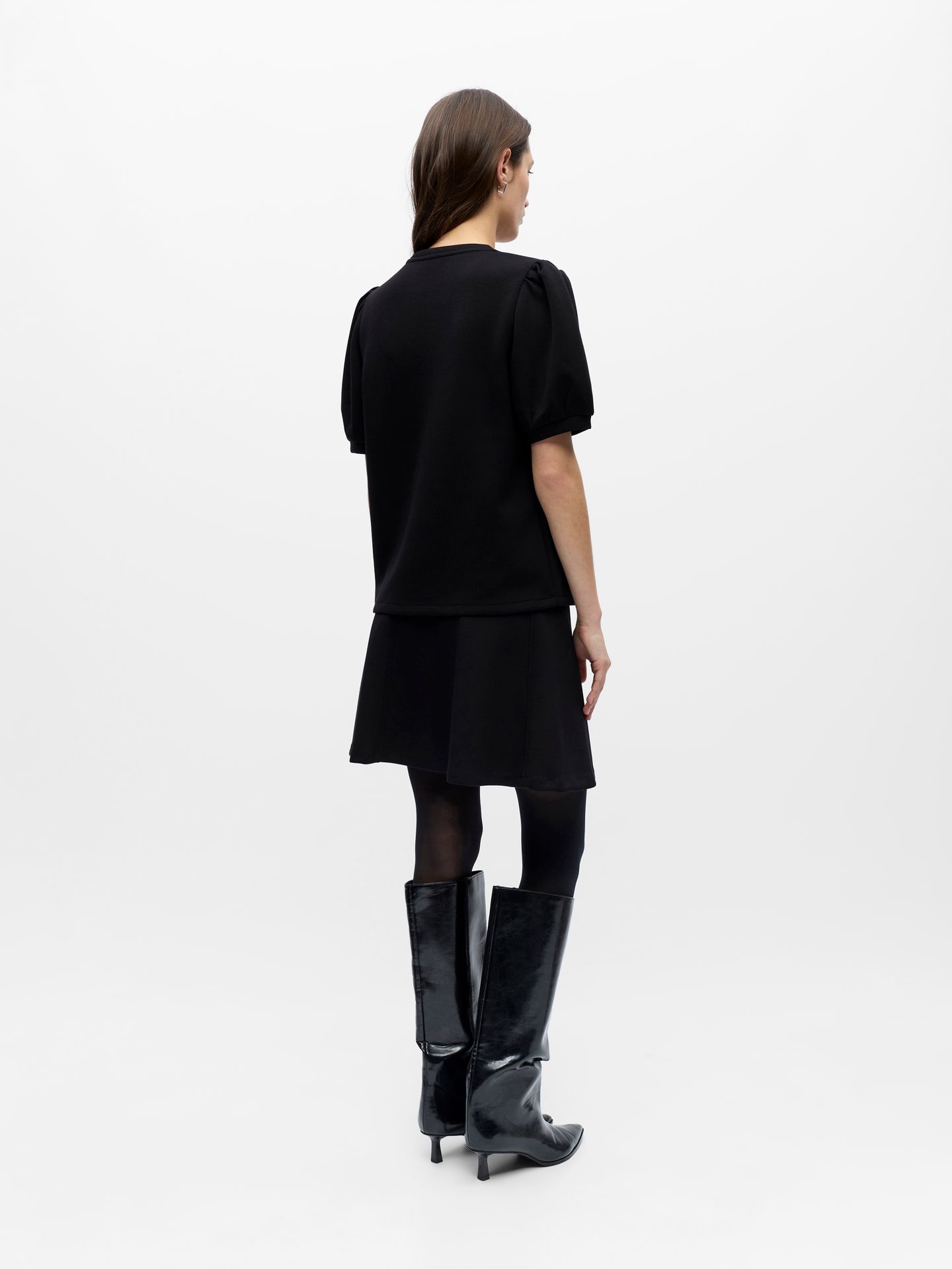 Object OBJANDREA S/S RE V-NECK TOP NOOS Black 2900163747010