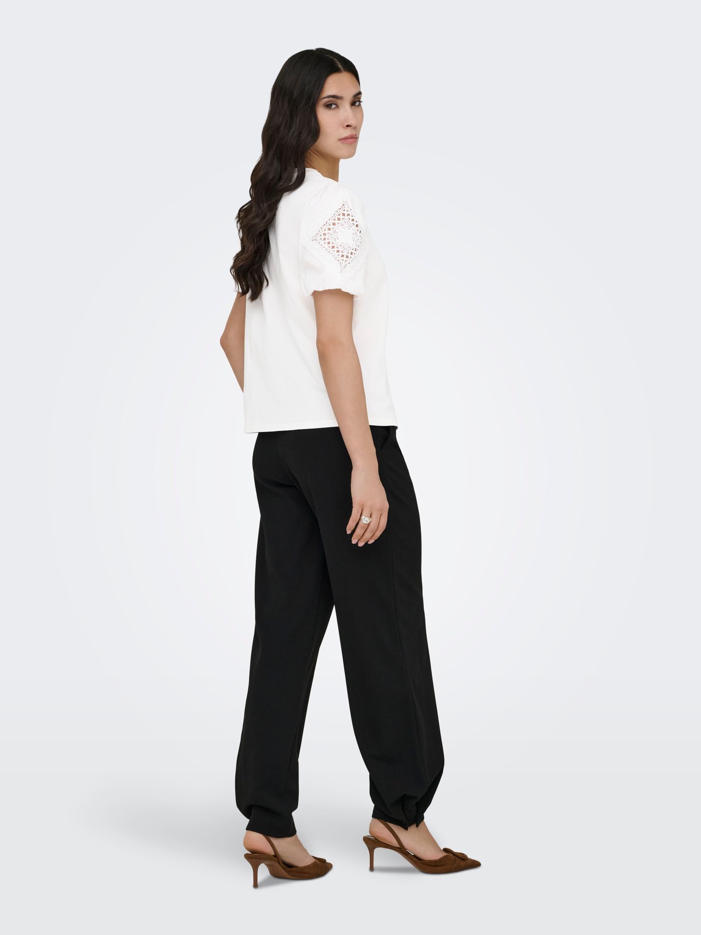 JDY JDYUMA LIFE S/S LACE DETAIL TOP JRS Cloud Dancer 2900163901030