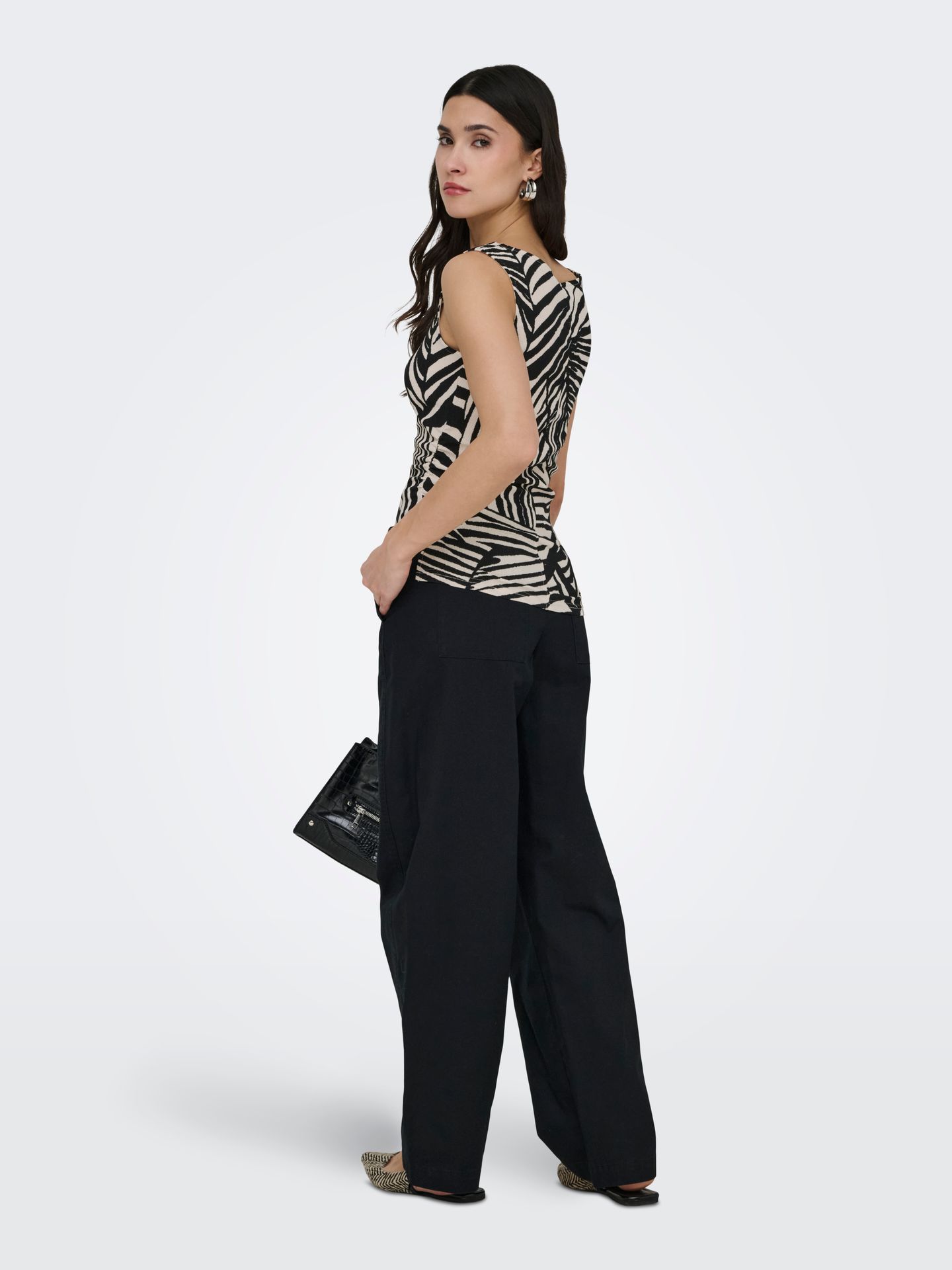 JDY JDYDEBBIE S/L TOP JRS DIA Sandshell/BLACK TIE DYE STRIPES 2900163919035