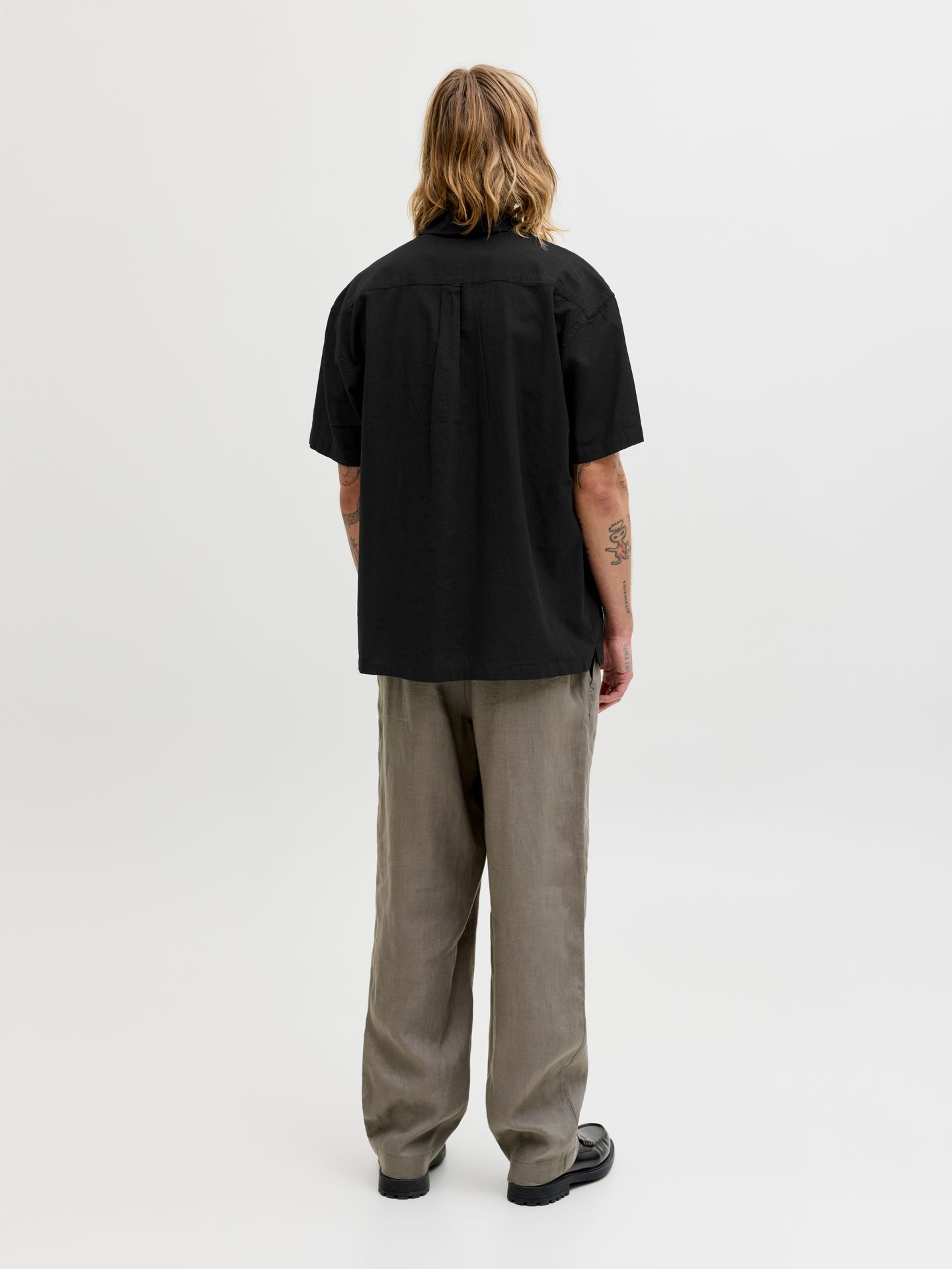 Jack & Jones JJESUMMER LINEN BLEND RESORT SHIRT Black 2900164087054