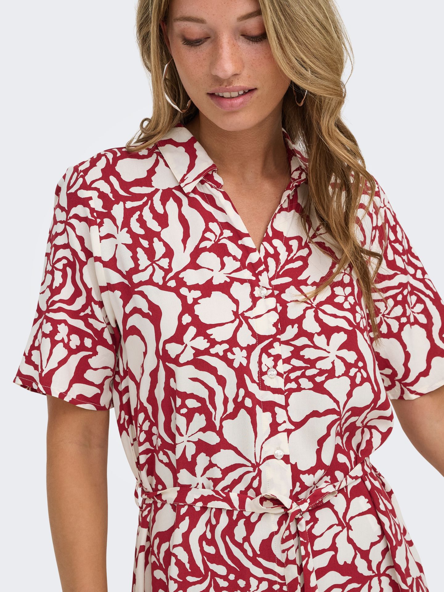 Only ONLYASMIN S/S SHIRT DRESS WVN NOOS Merlot/NARRI PRINT 2900164204024
