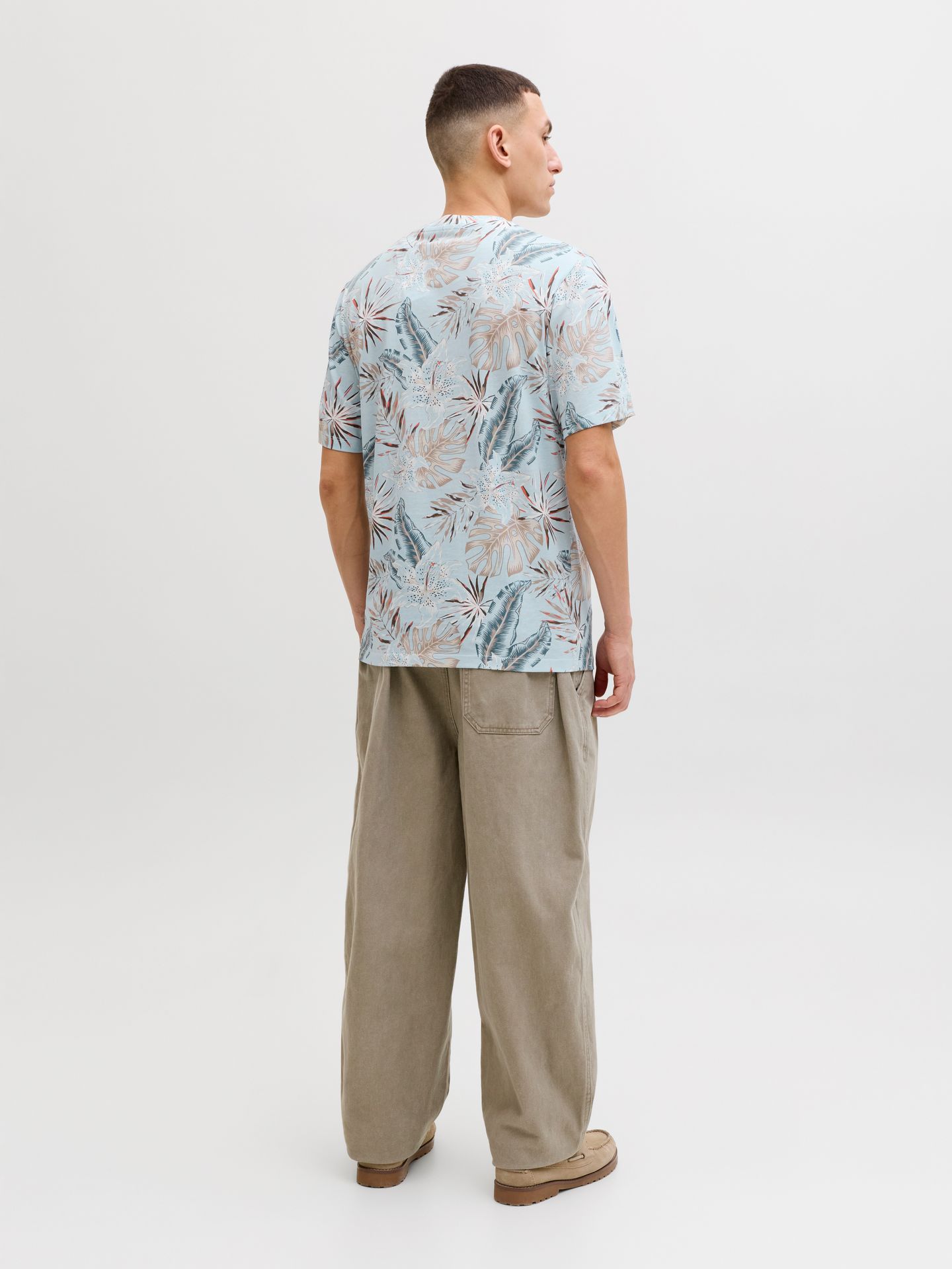 Jack & Jones JJHONOLULU AOP TEE SS CREW NECK Celestial Blue 2900164295015