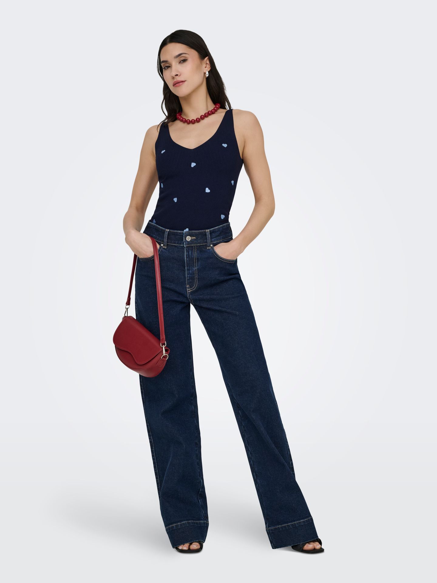 Only JDYNANNA S/L EMBROIDERY TOP KNT Black Iris/W KENTUCKY BLUE HEART EM 2900164322049