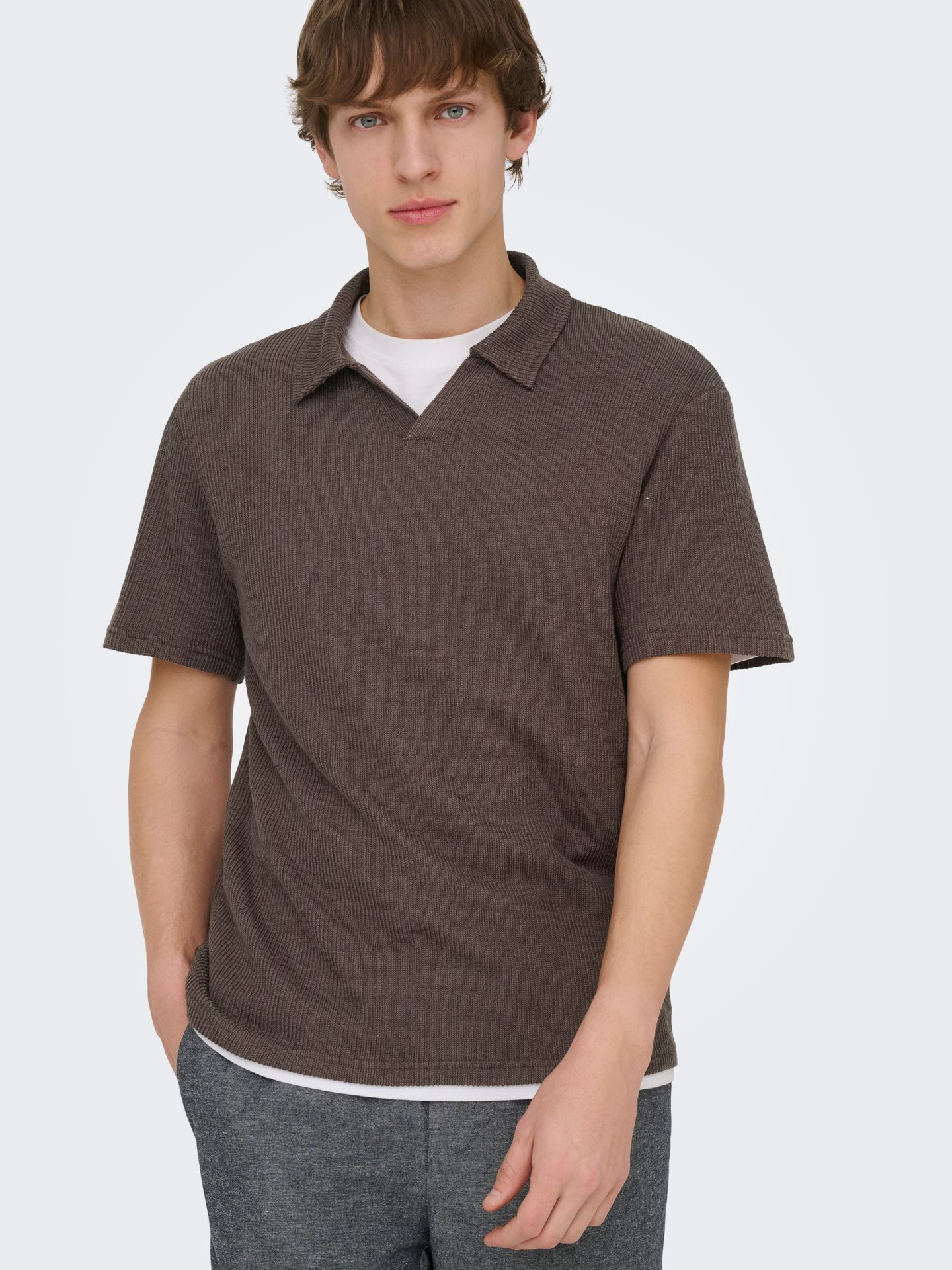 Only & Sons ONSCONLEY REG SS SPLIT POLO TEE Chocolate Martini 2900165122020