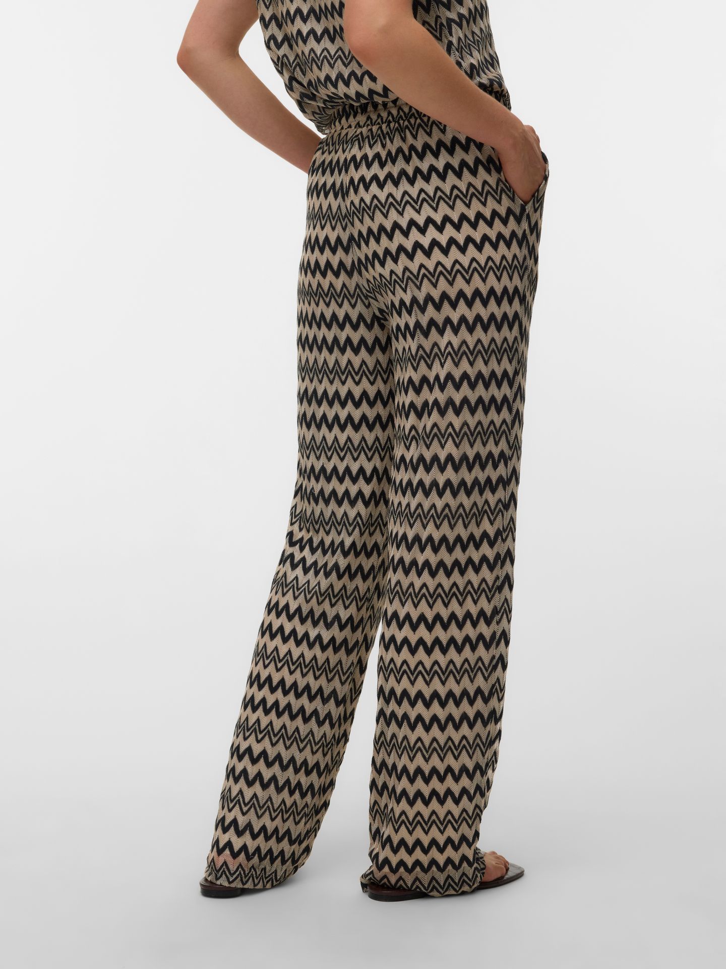 Vero Moda VMVIOLA HW WIDE PANTS JRS Black/COATED 2900165158043