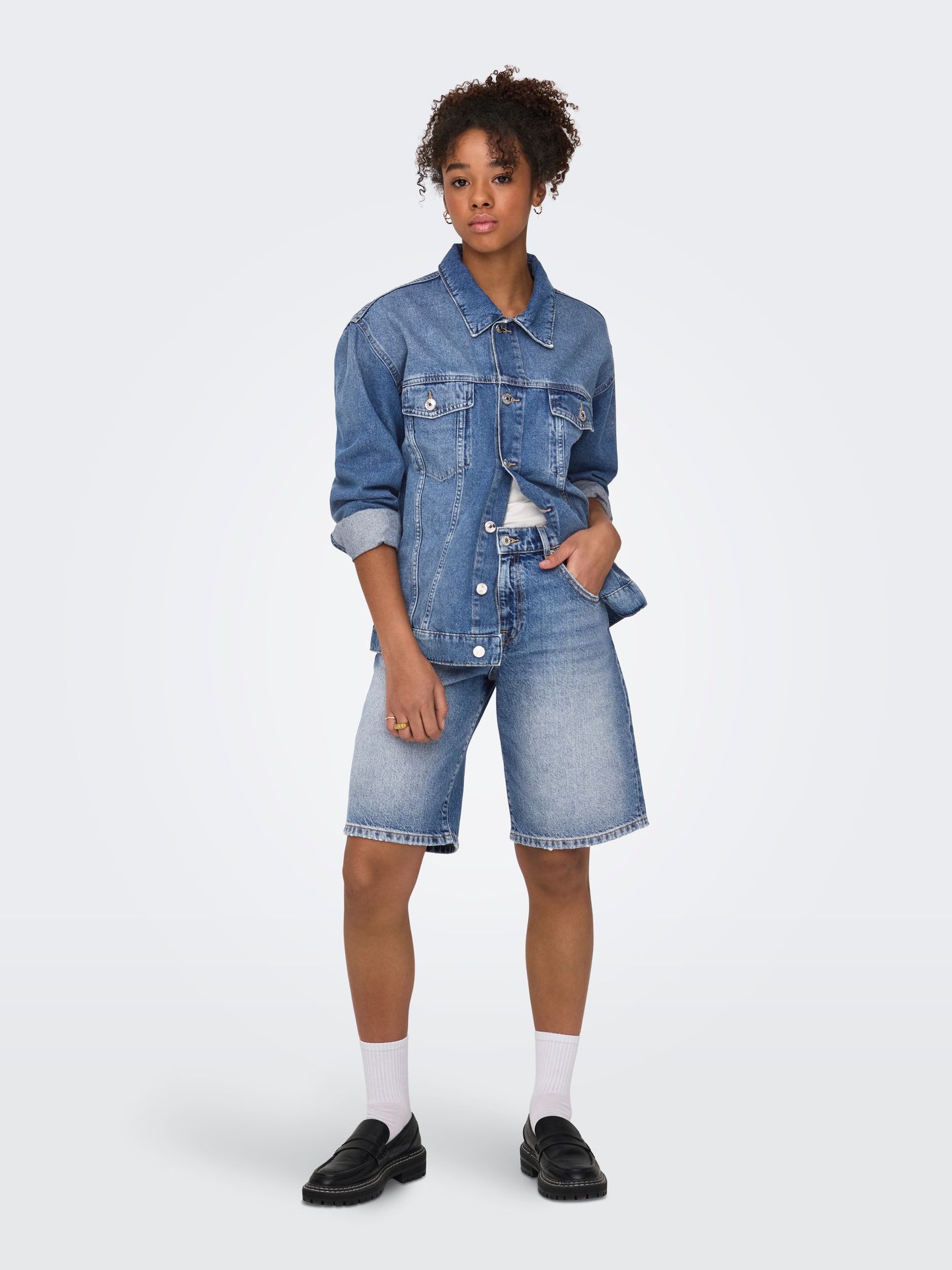 Only ONLMATE REG BAGGY LONG SHORTS DNM N Medium Blue Denim 2900165172049