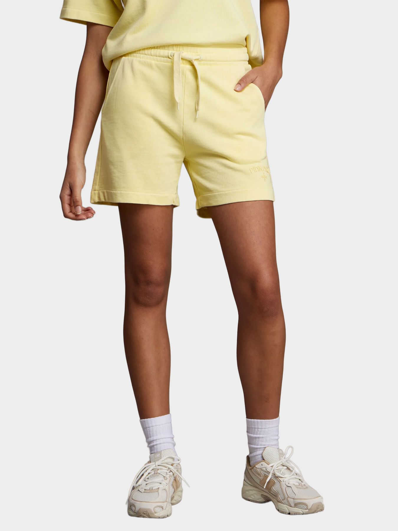 Pink Noir Lucy Shorts Pineapple slice 00117723-PISL