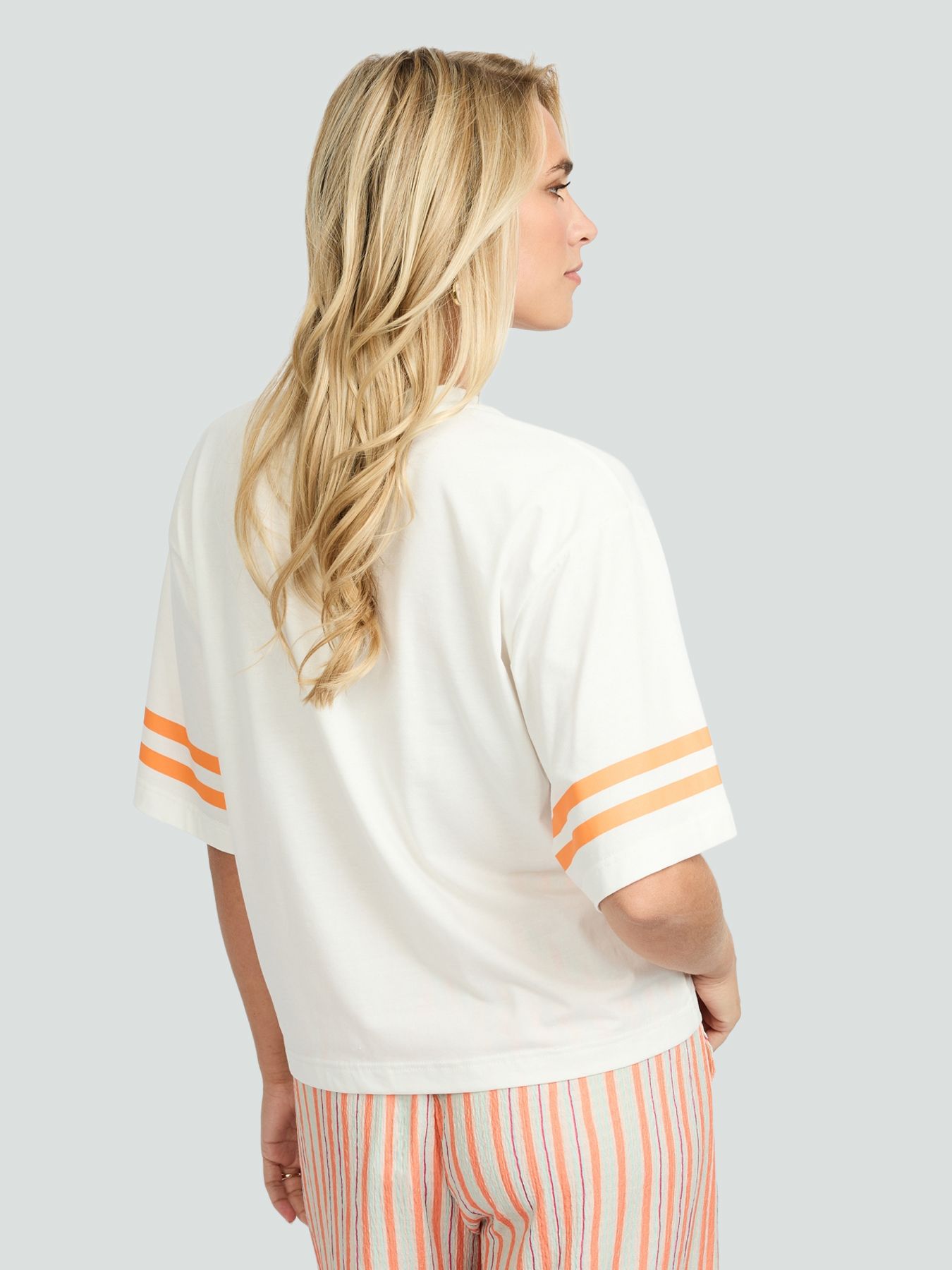 Fluresk Yanelis T-shirt 011 offwhite 2900165383148