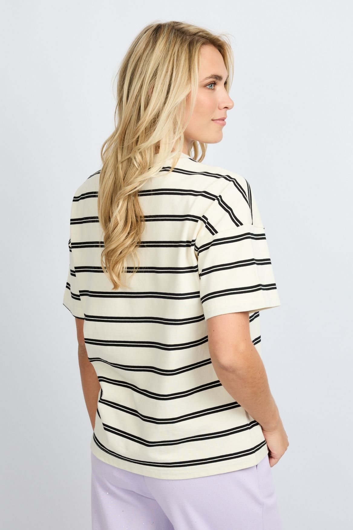 Fluresk Nayara T-shirt 011001 offwhite/black 2900165388150