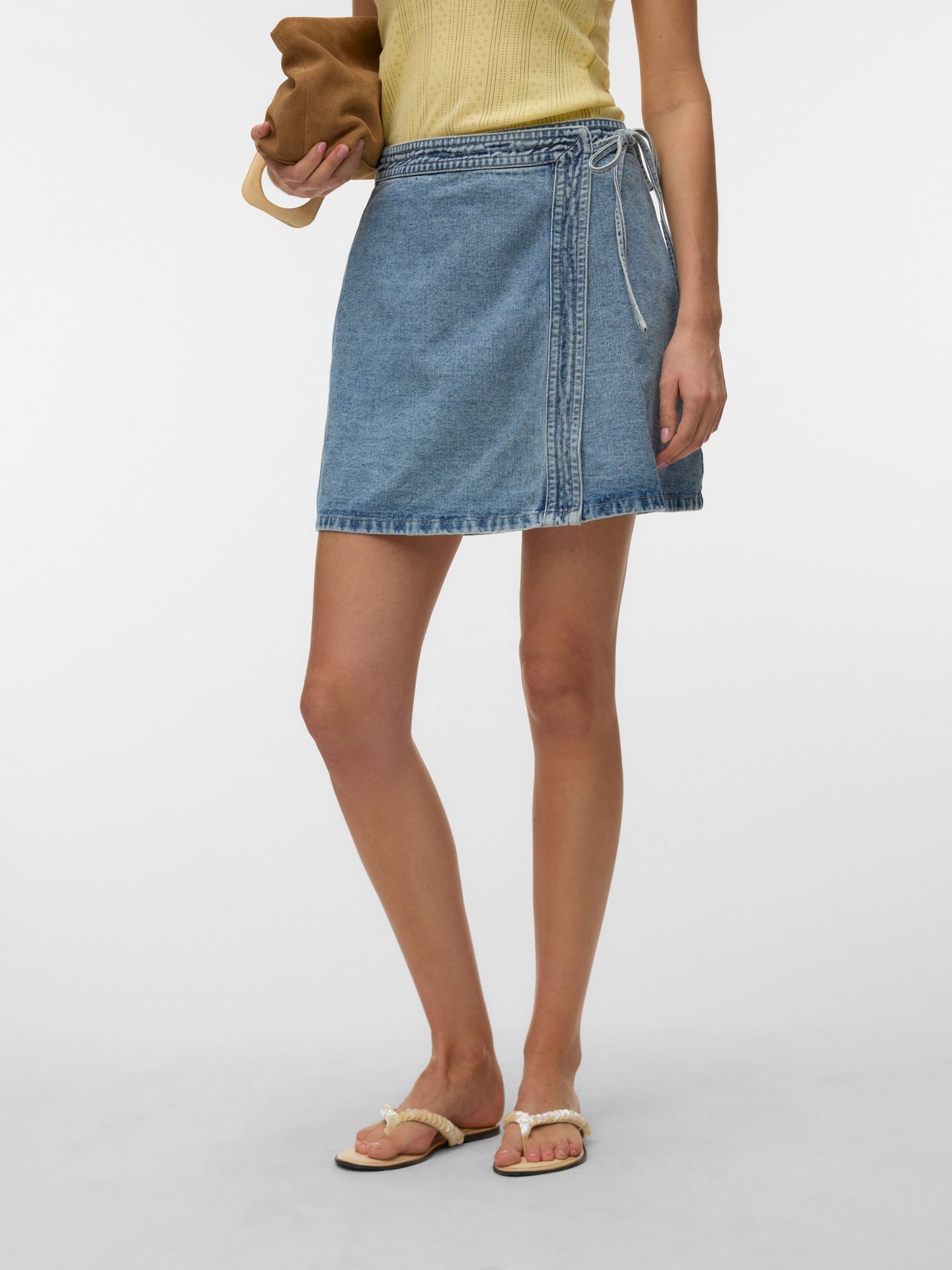 Vero Moda VMLIZA MR SHORT DENIM WRAP SKIRT GA Light Blue Denim 00117854-EKA26011400000169