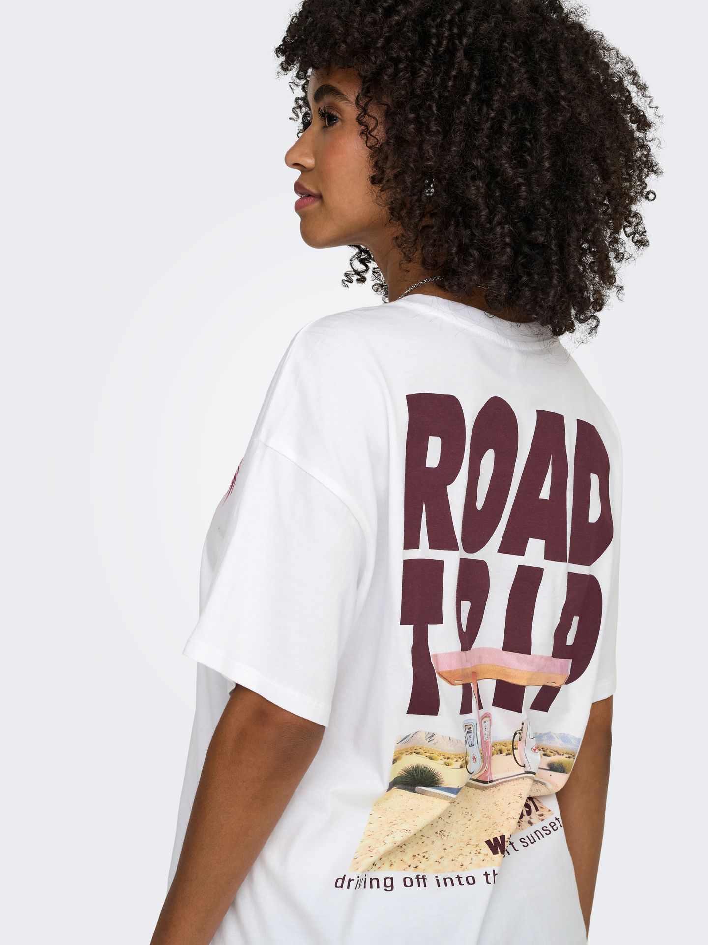 Only ONLMILA S/S PRINT BOX JRS Bright White/Mila road trip back + 00117856-EKA26011400003424