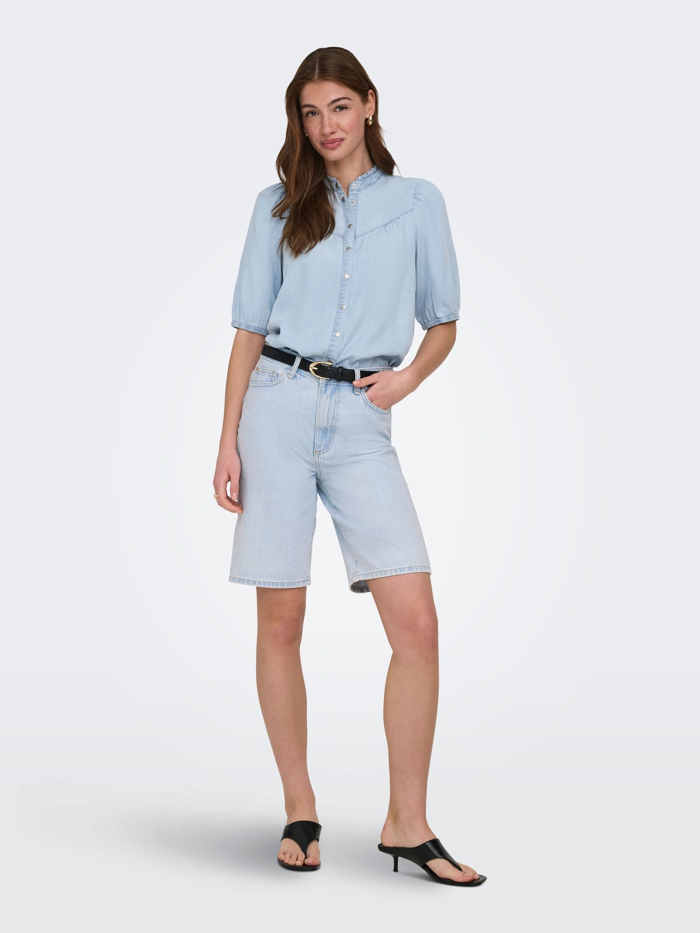 Only ONLCHARIS LIFE 2/4 FRILL SHIRT WVN Light Blue Denim 2900165463031