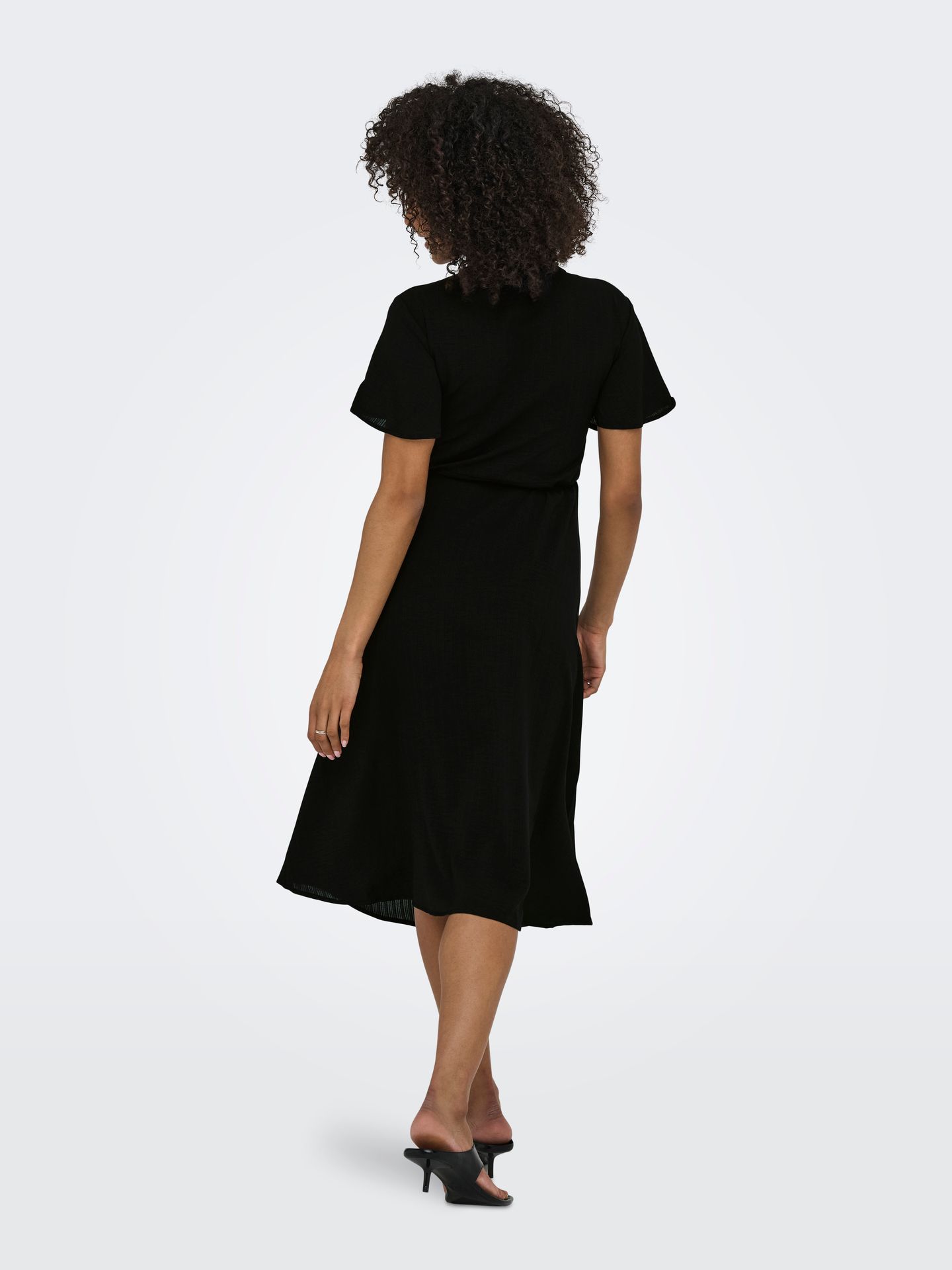 Only ONLCALI LIFE S/S WRAP DRESS WVN NOO Black 2900165512012
