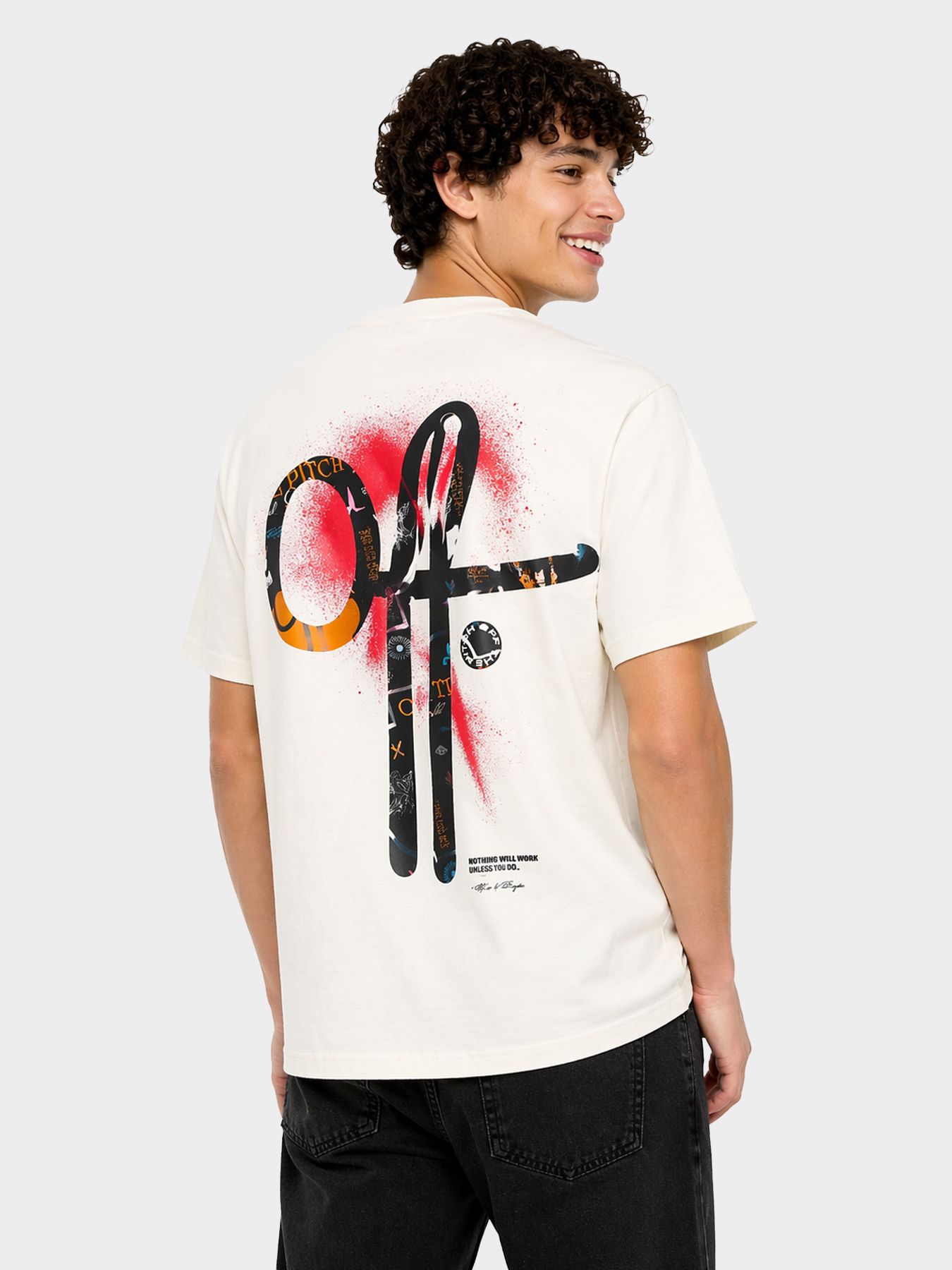 Off The Pitch Ornament slim fit tee off white 2900165579046