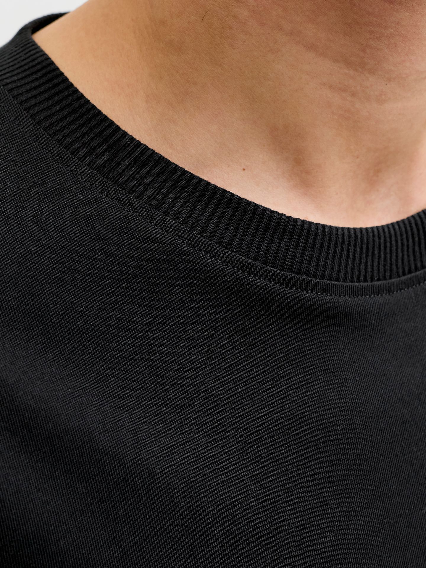 Jack & Jones JJCORALS TEE SS CREW NECK Black 2900165950036