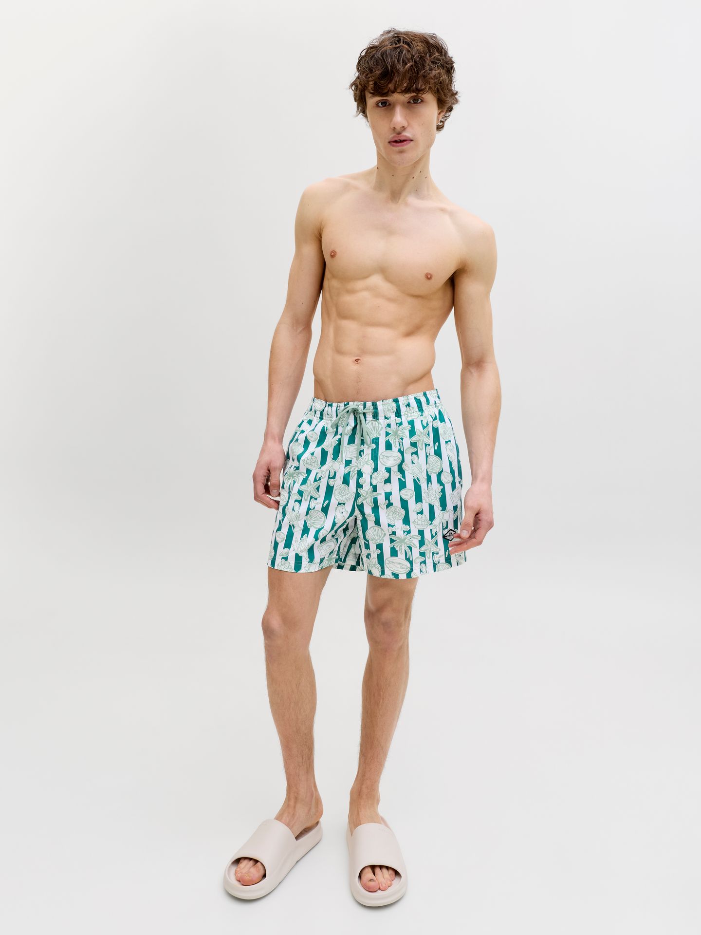 Jack & Jones JPSTMAUI VIBES NOVELTY AOP SWIM SHO Granite Green 2900166138051