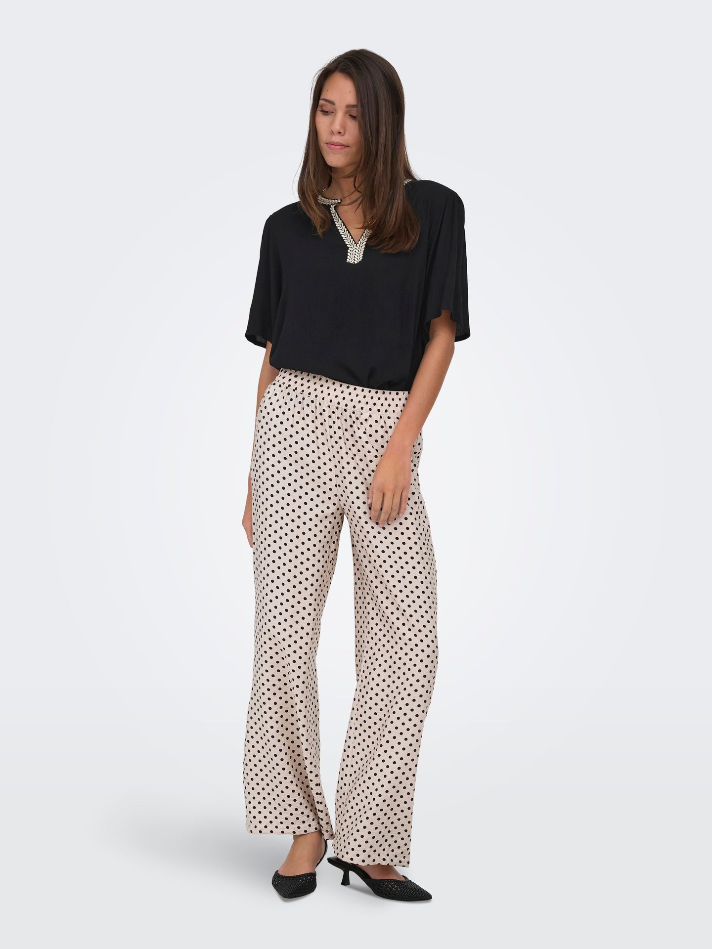 Only JDYLIVA 2/4 EMB. TOP WVN Black/LEO AOP 2900166261025