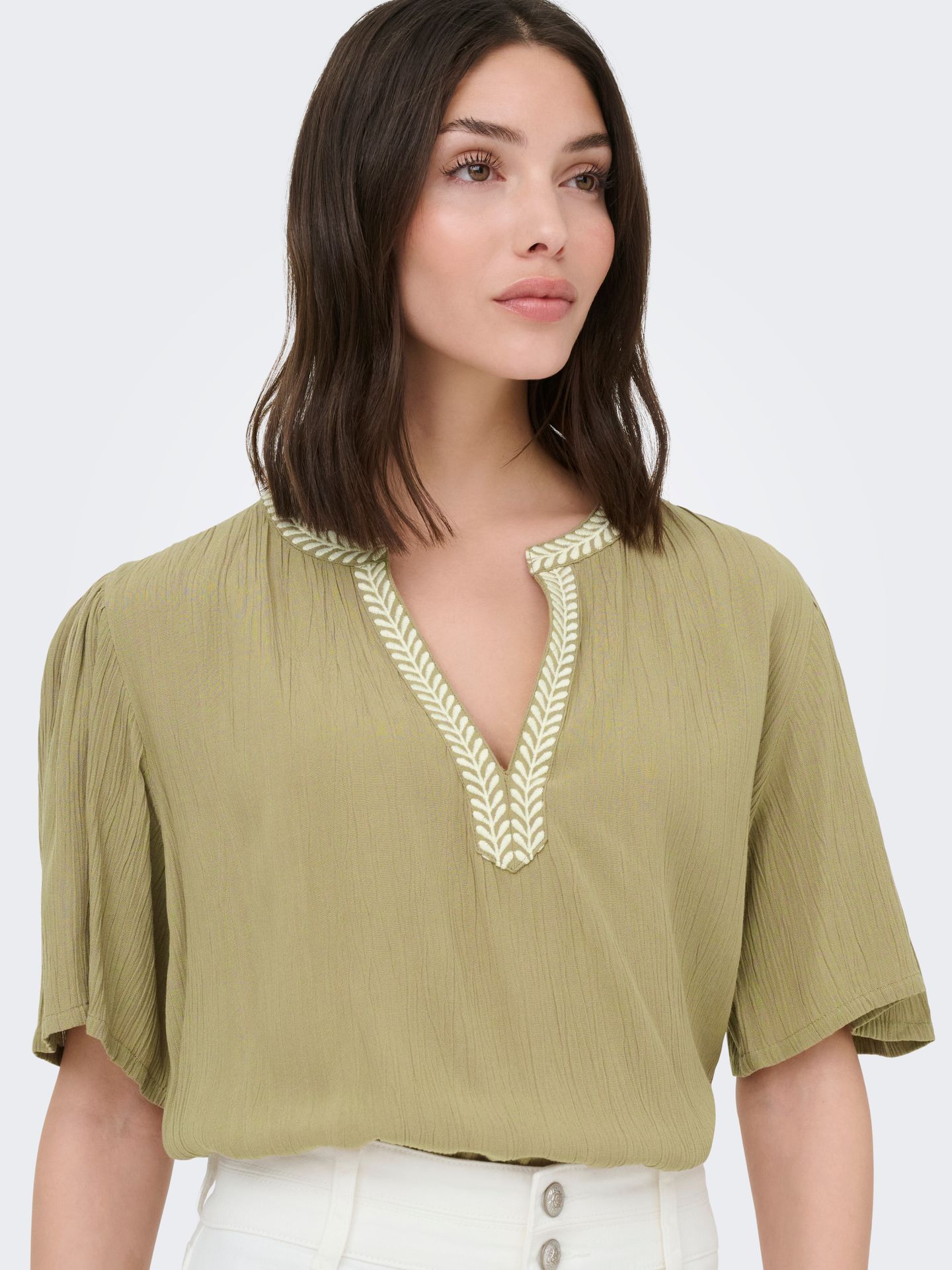 Only JDYLIVA 2/4 EMB. TOP WVN Petrified Oak 2900166260011