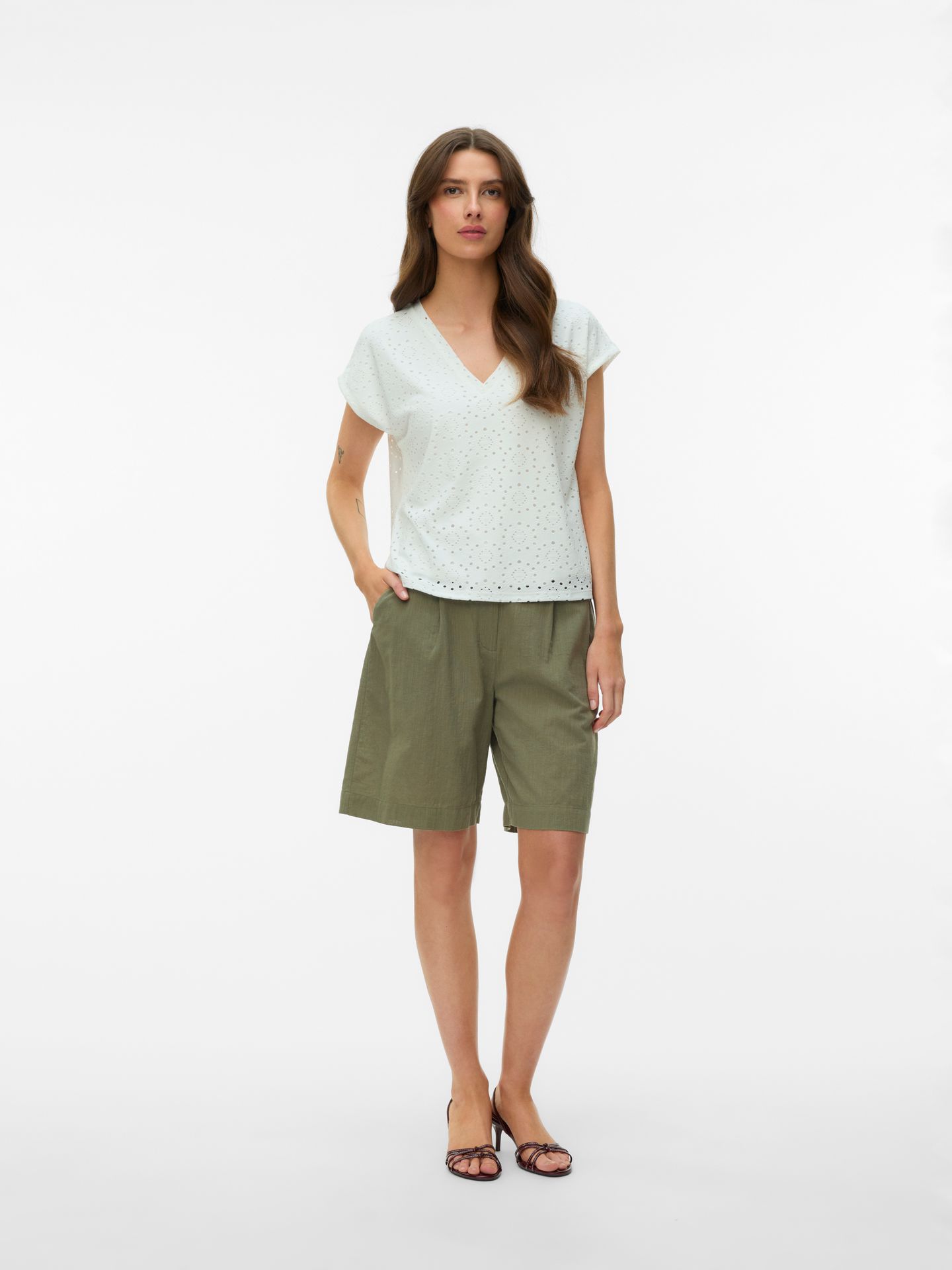 Vero Moda VMTASSA LIV SS V-NECK TOP JRS Snow White 2900166295037