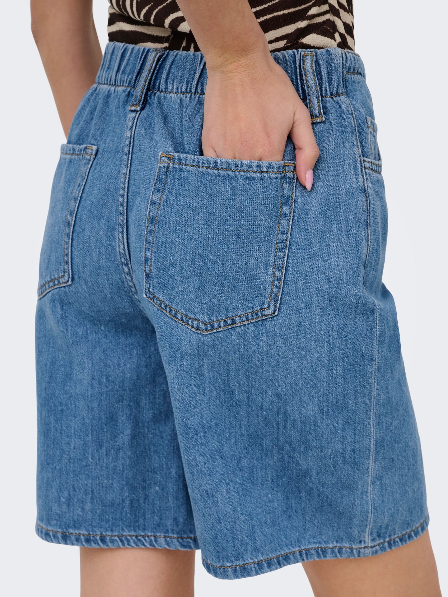 JDY JDYBERN MW SHORTS DNM Light Blue Denim 2900166453048