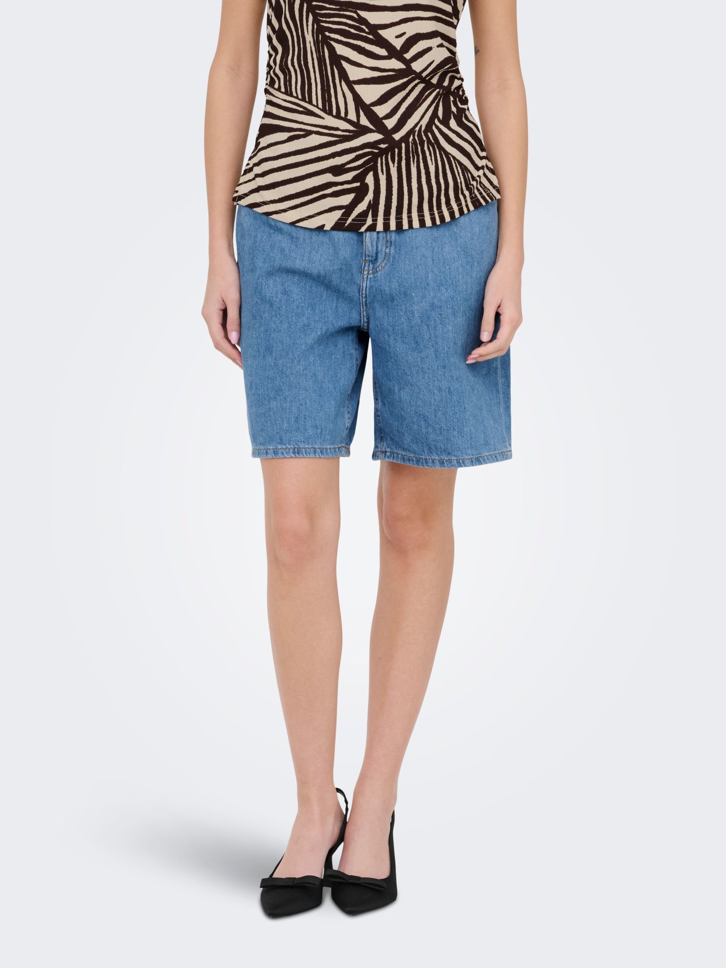 JDY JDYBERN MW SHORTS DNM Light Blue Denim 2900166453048