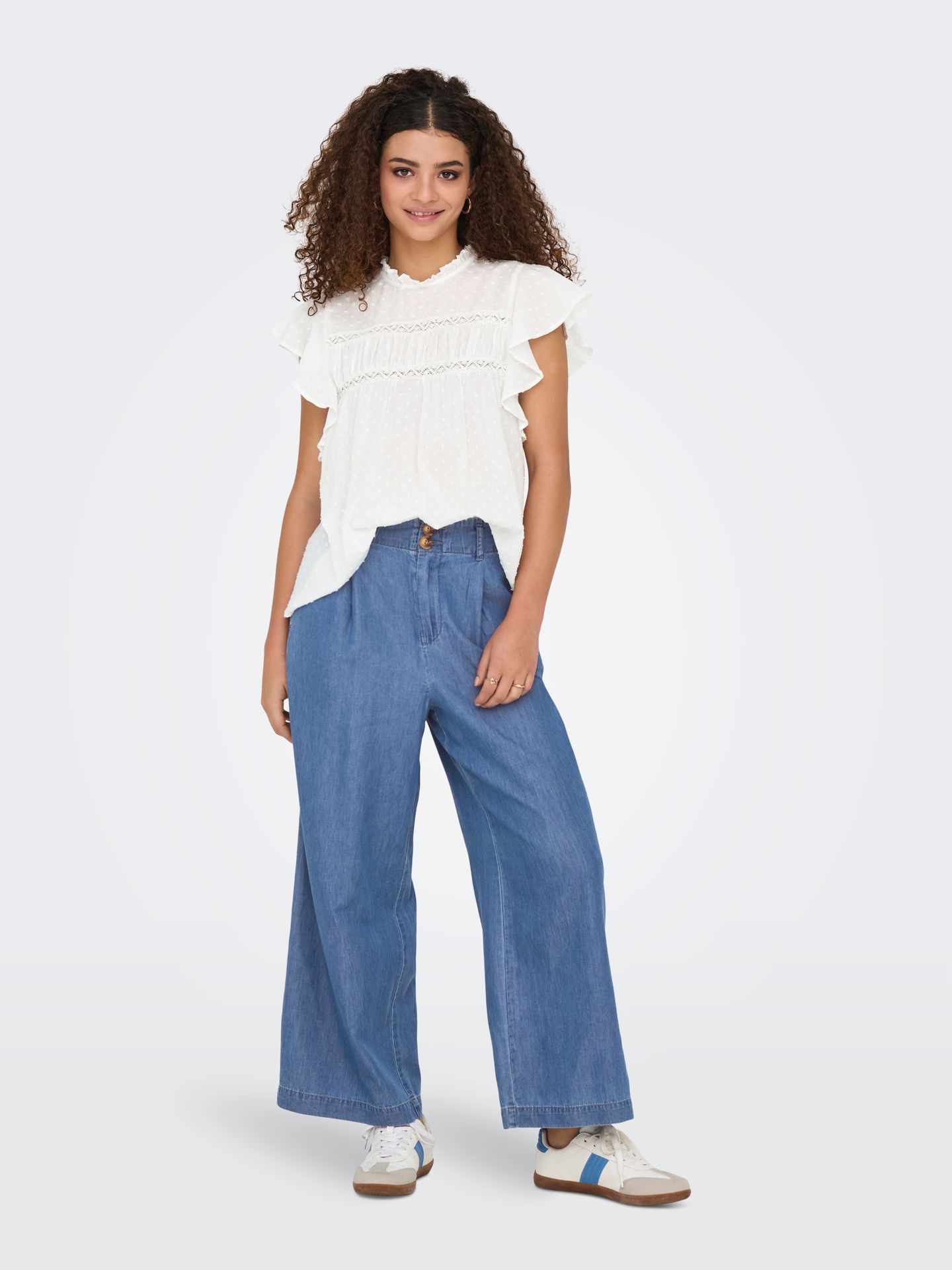 Only ONLKATTI S/S DOBBY TOP WVN NOOS Cloud Dancer 2900166559030