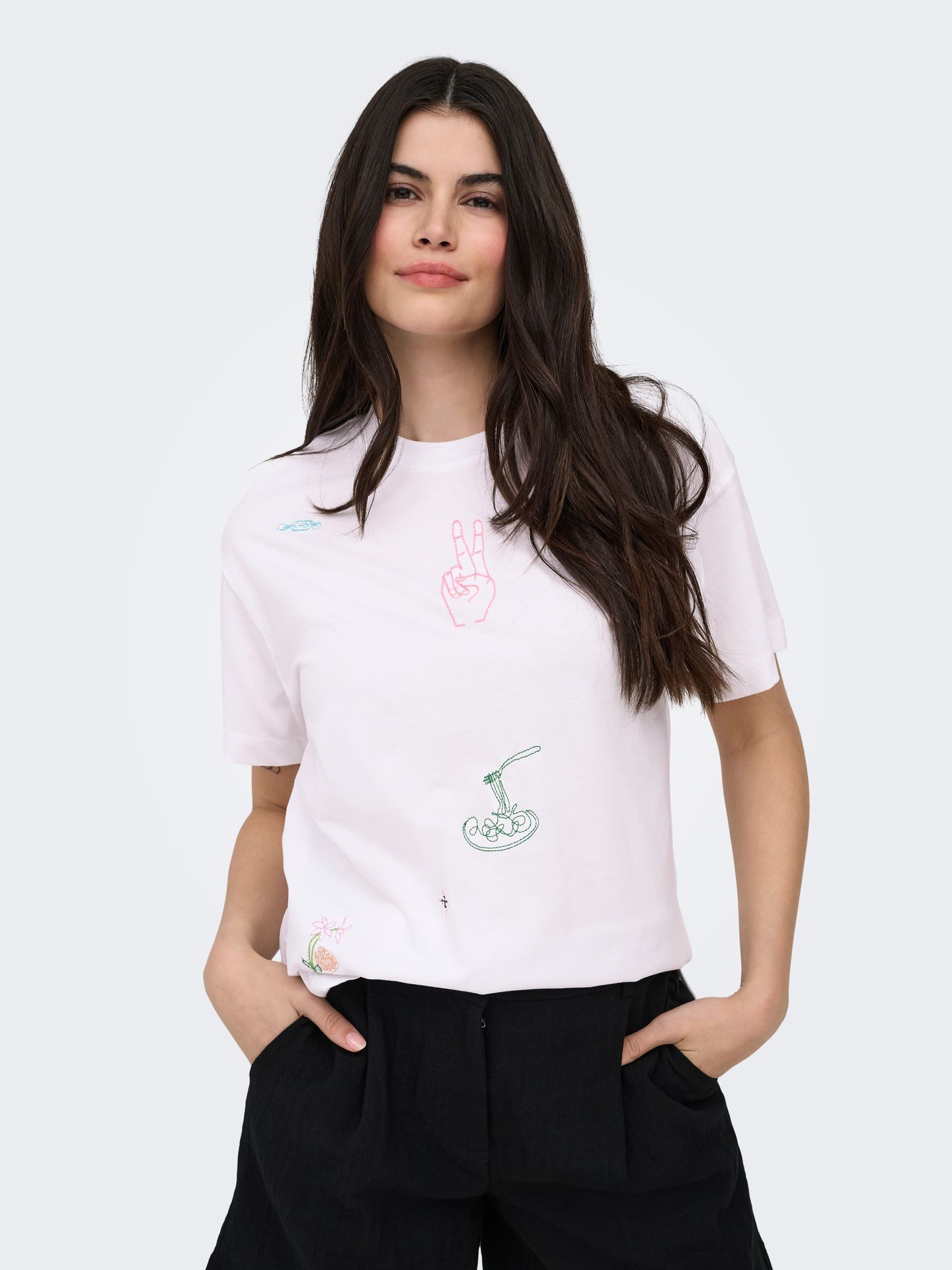 Only ONLEMMINA S/S TOP BOX JRS Bright White/HEART 2900166564027