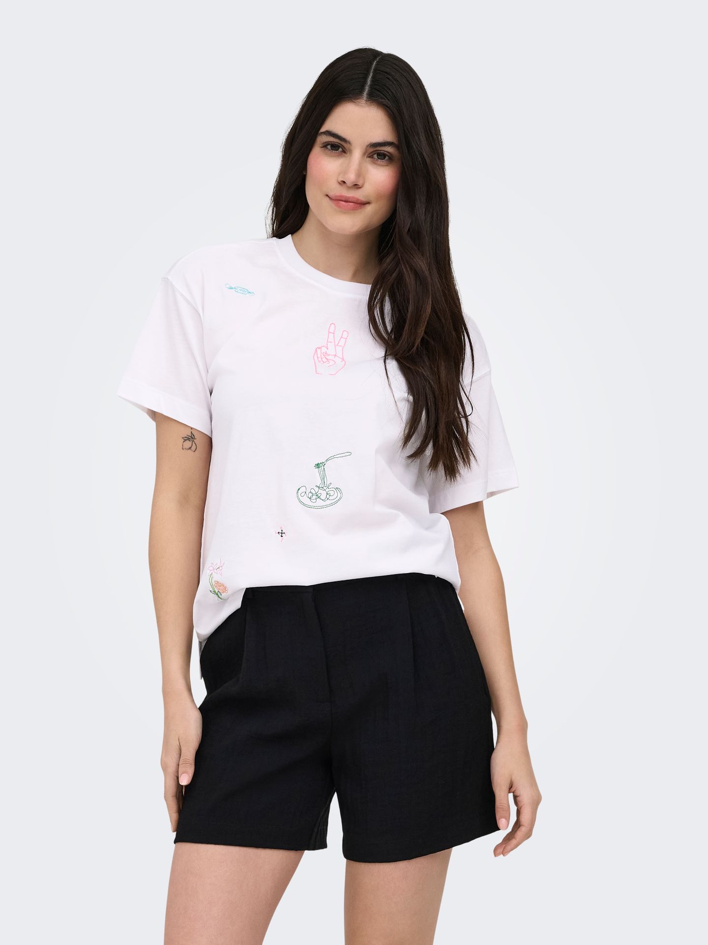 Only ONLEMMINA S/S TOP BOX JRS Bright White/HEART 2900166564027