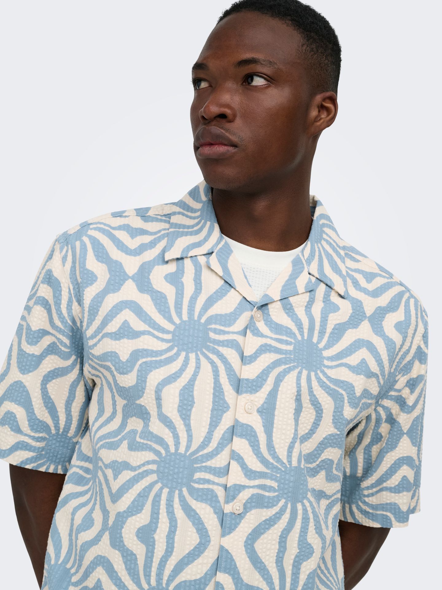 Only & Sons ONSCRUZ RLX SEERSUCKER RESORT SS SH Dusty Blue/Antique White 2900166569039