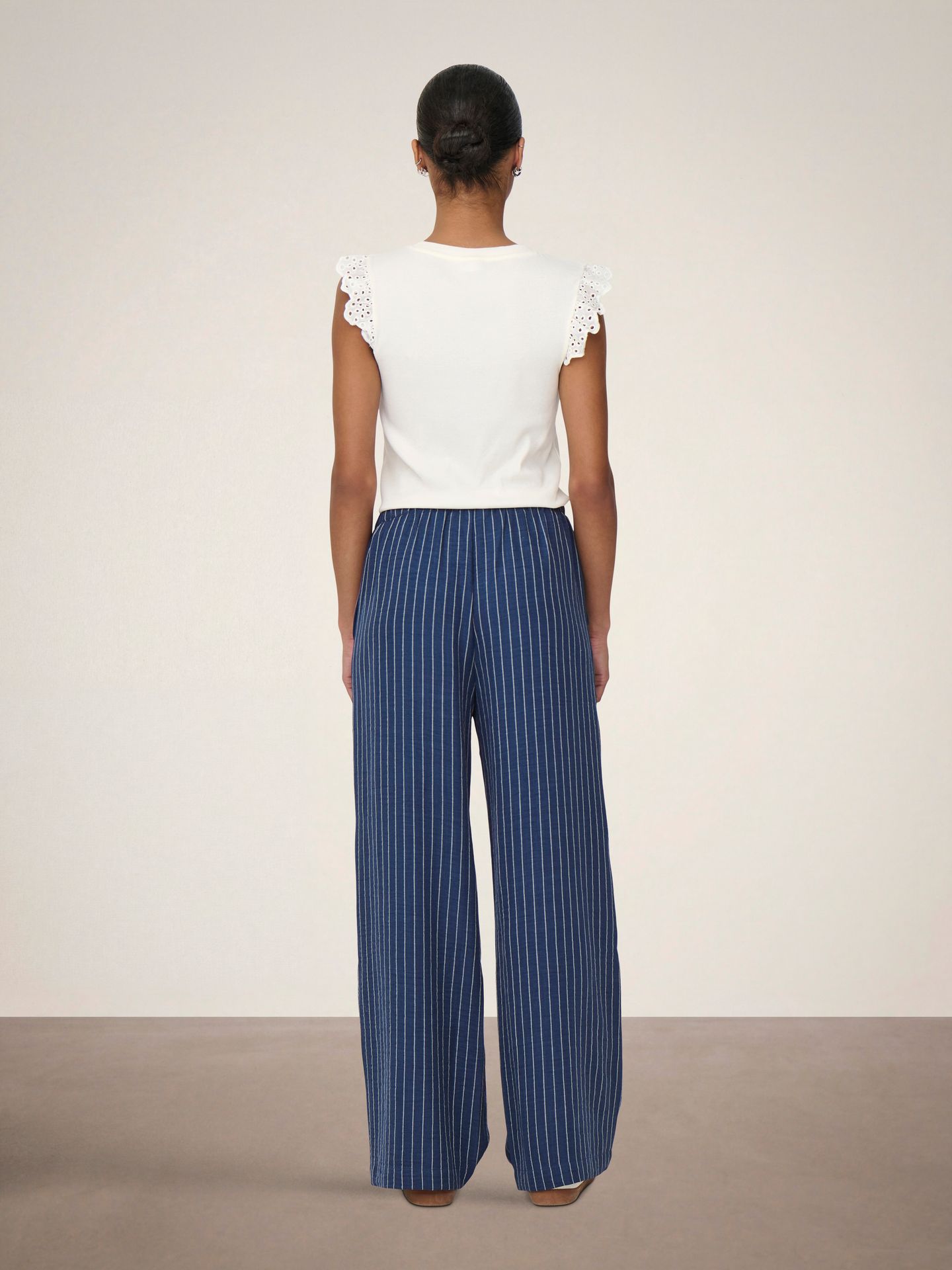 Only JDYPOWER MW WIDE PANT WVN NOOS Insignia Blue/CLOUD DANCER 2900166767015