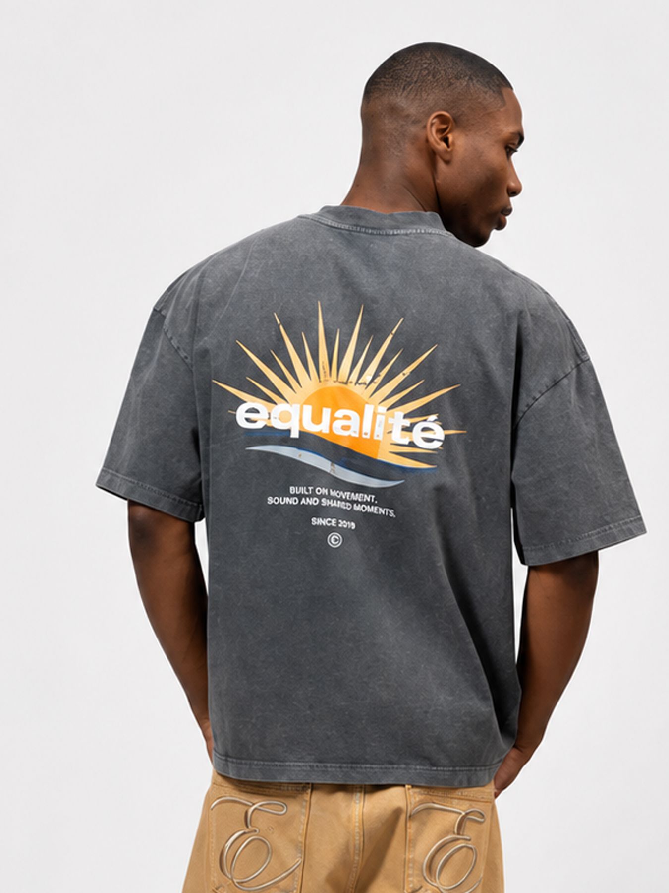 Equalité Golden hour boxy tee Grey 2900167176069
