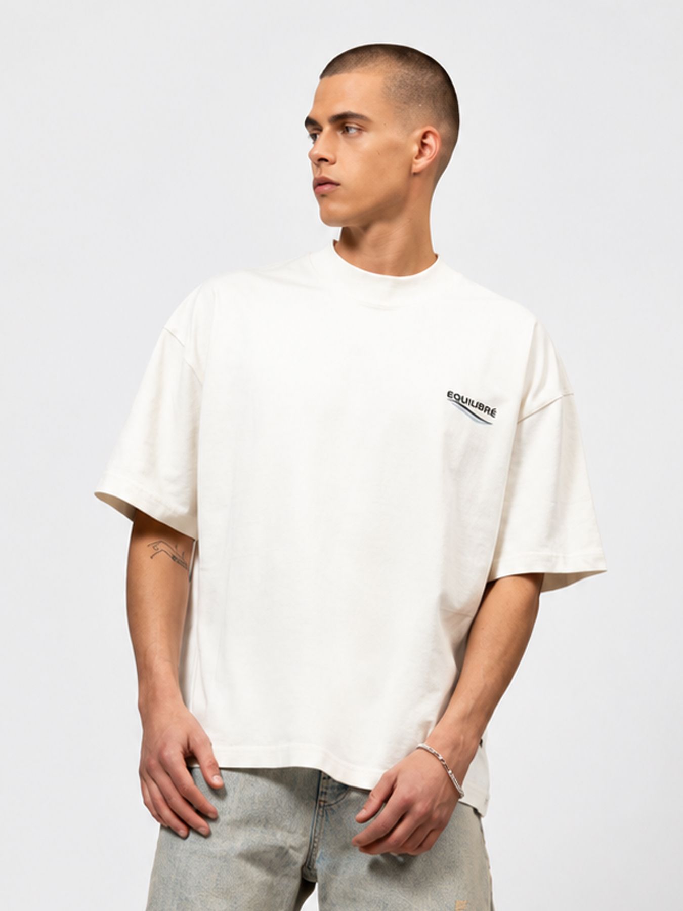 Equalité Golden hour boxy tee off white 00118781-W2